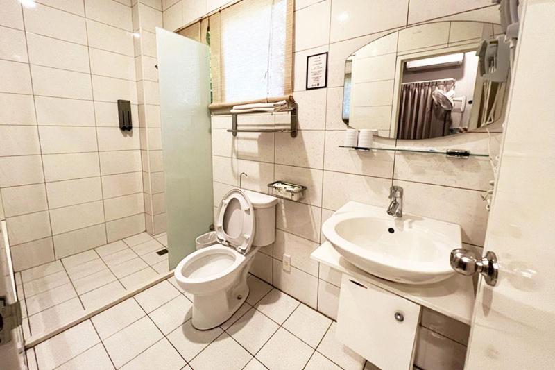 Deluxe Family Suite photo 3