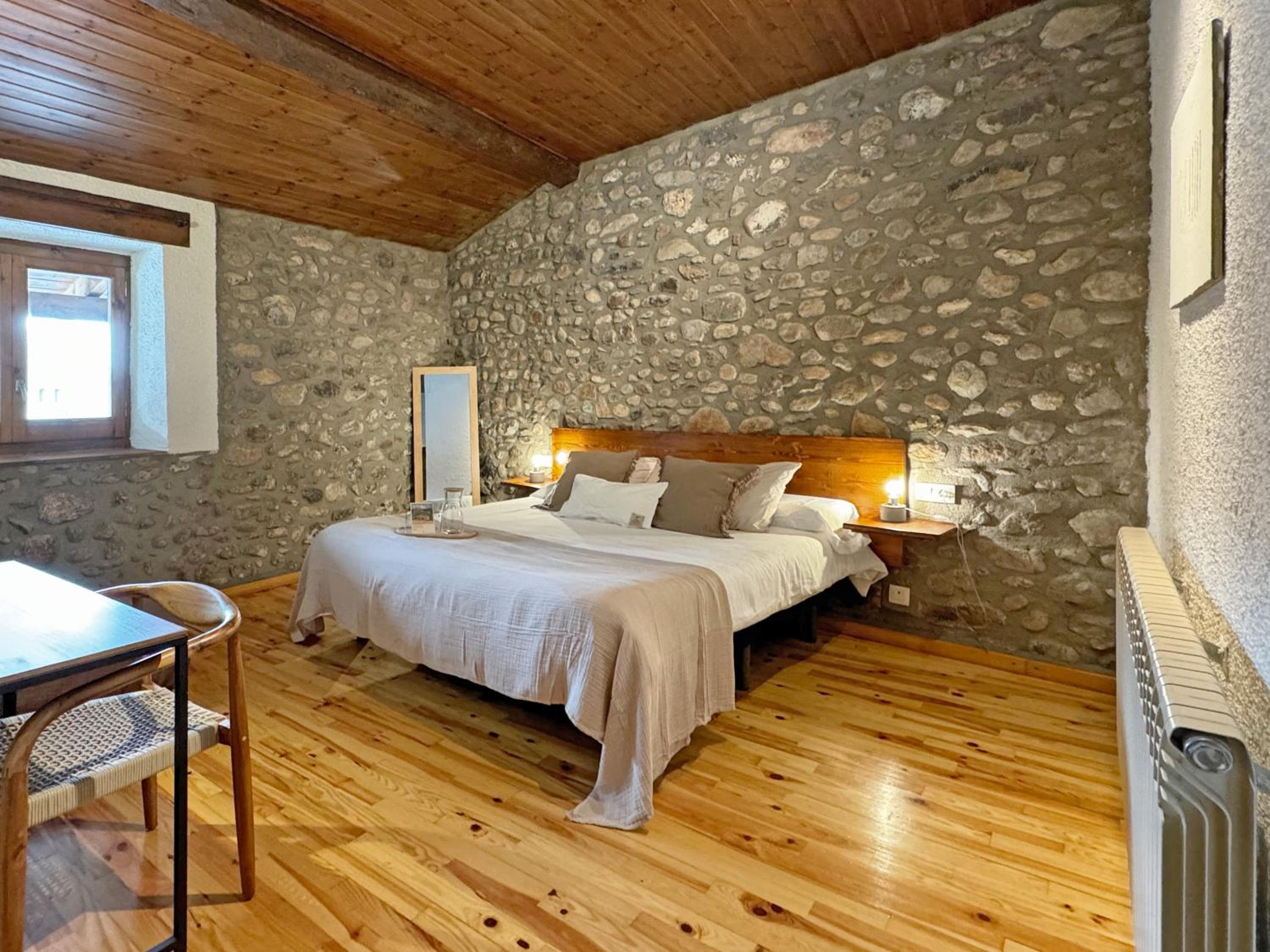 Habitación Doble Deluxe (2 Adultos + 1 Niño)