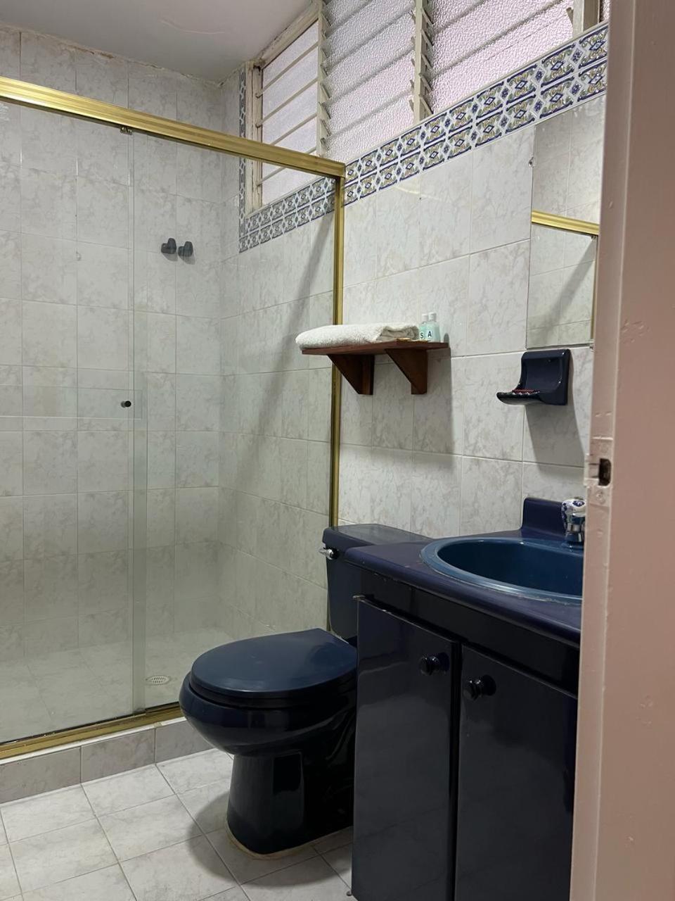 Quadruple Room with Private Bathroom photo 2
