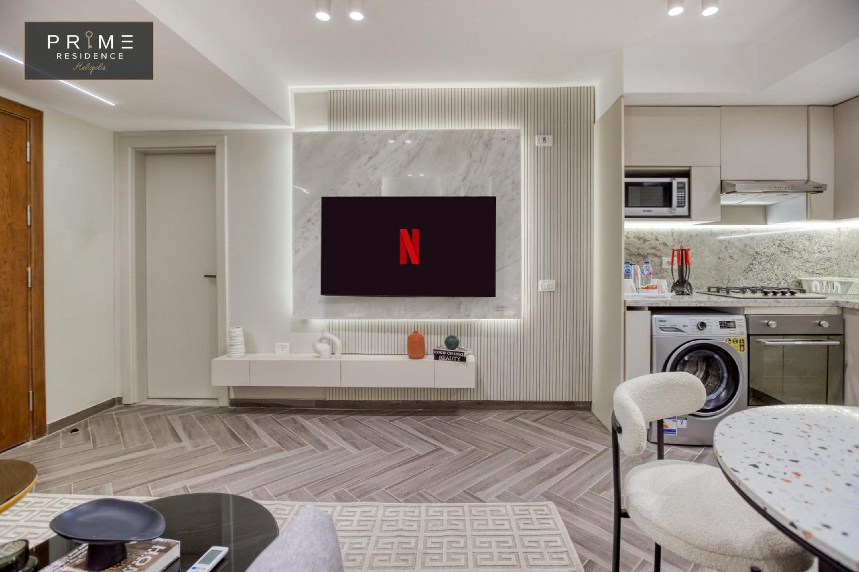 One-Bedroom Standard Apartment - Photo 33