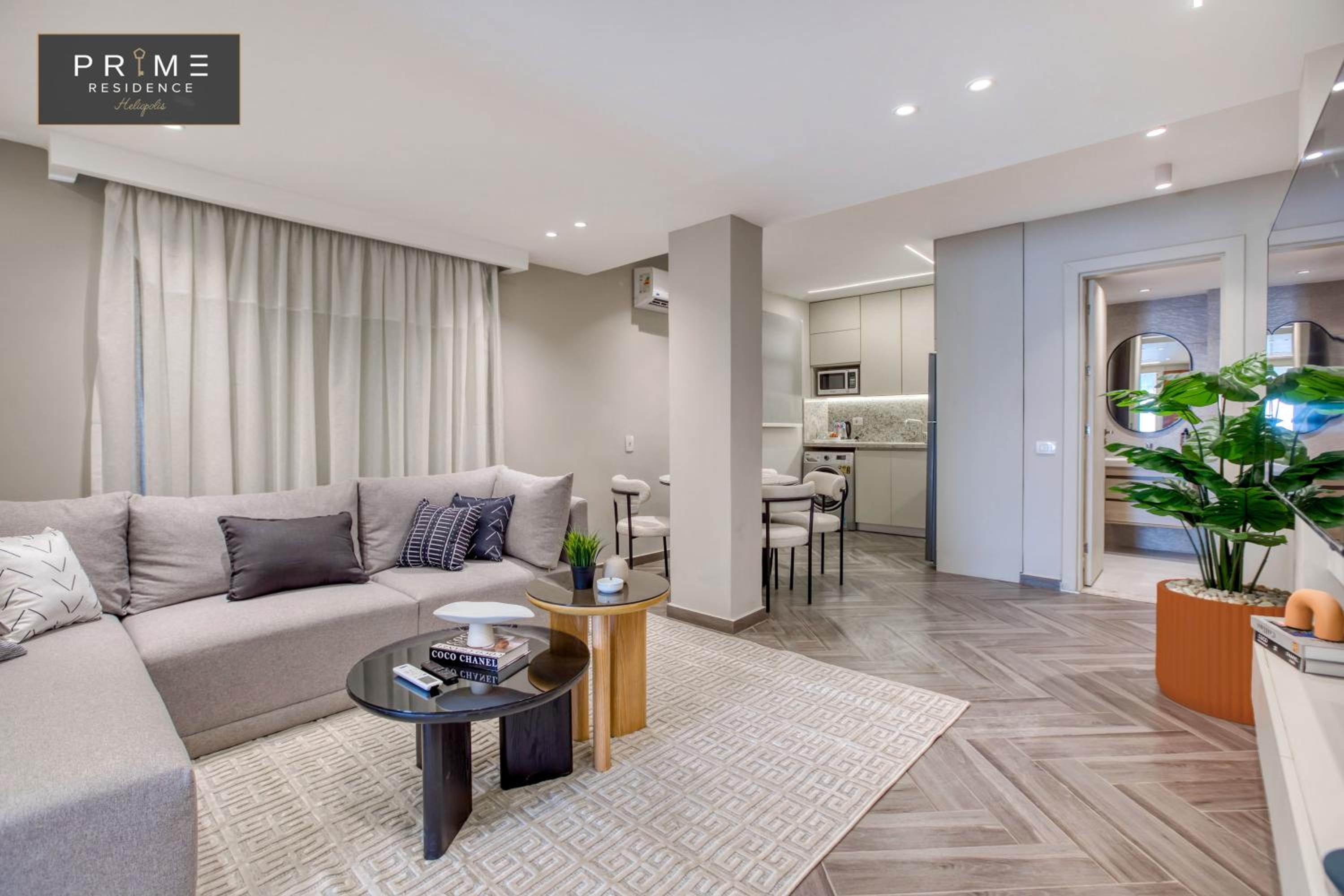 One-Bedroom Standard Apartment - Photo 16