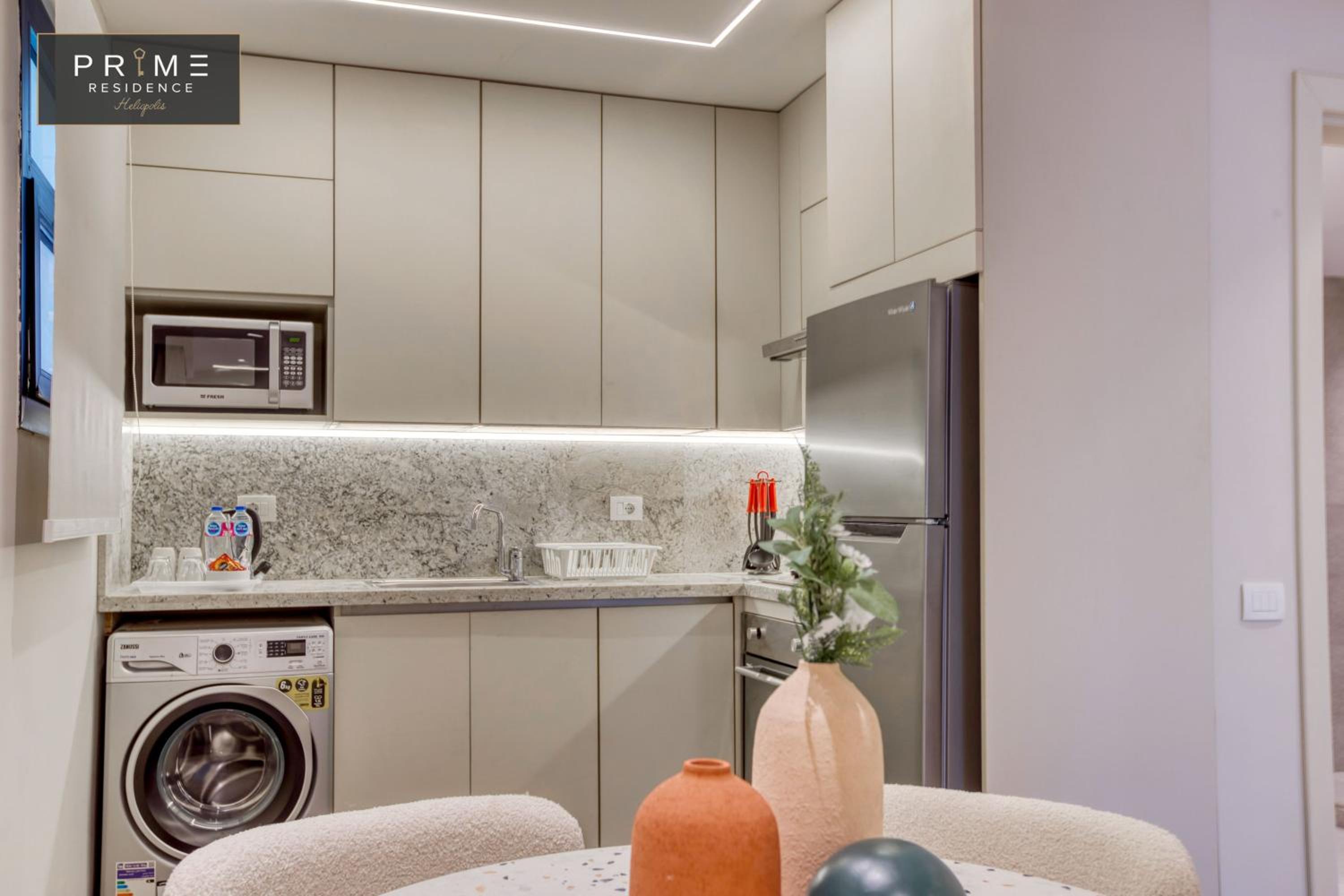 One-Bedroom Standard Apartment - Photo 24