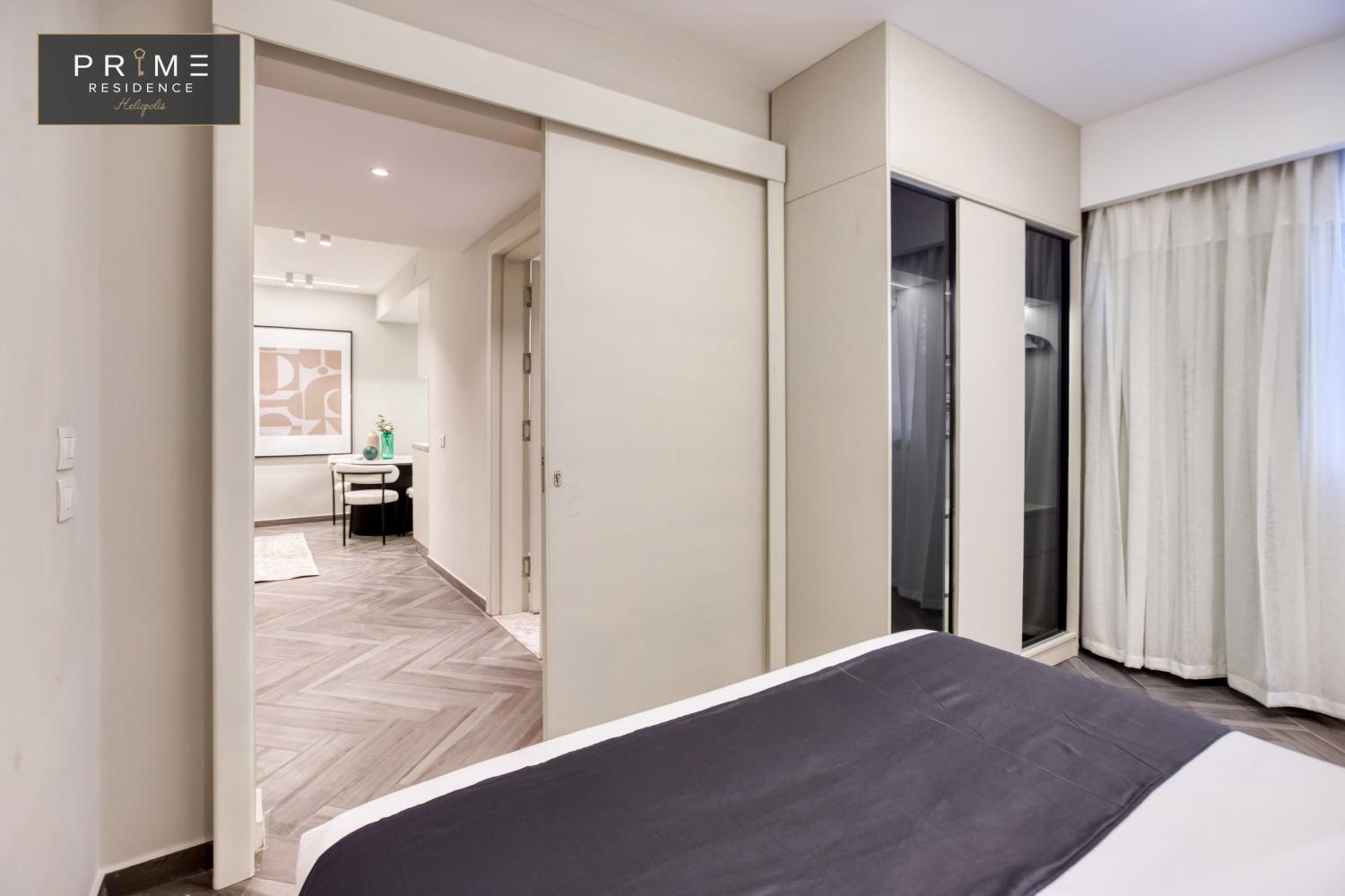 One-Bedroom Superior Apartment - Photo 7