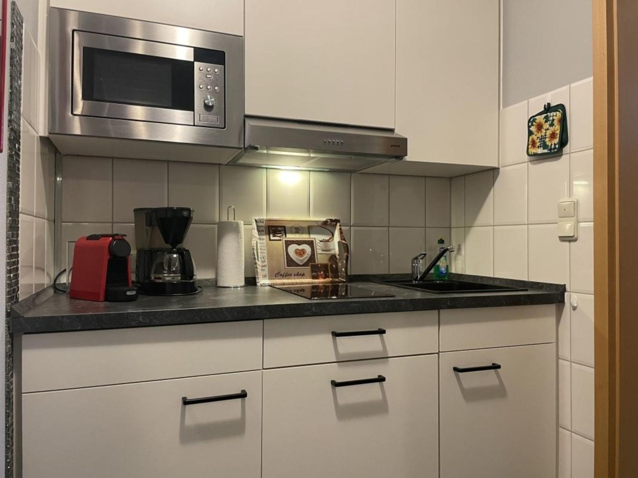 Apartment photo 2