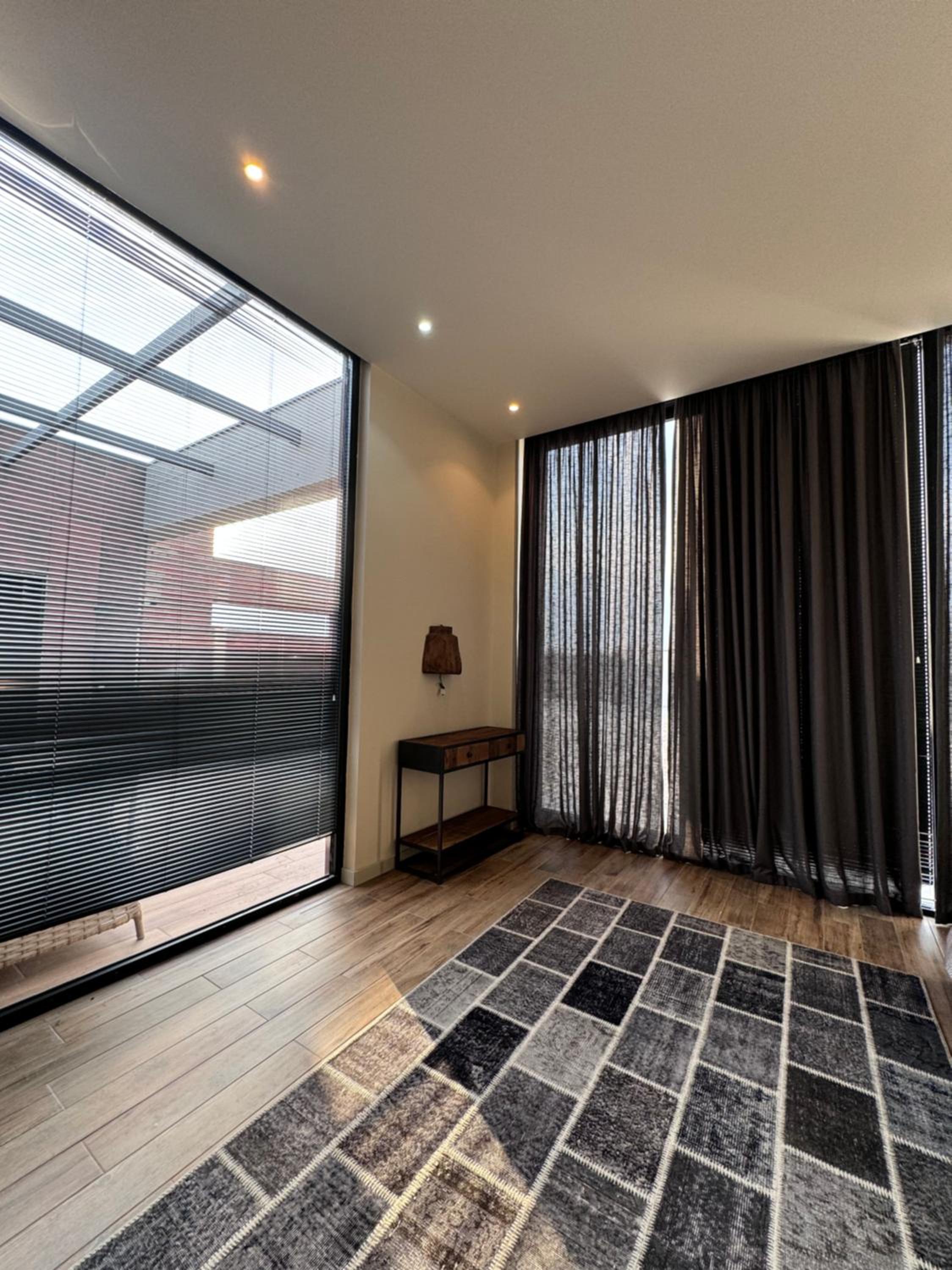 Three-Bedroom Villa photo 3