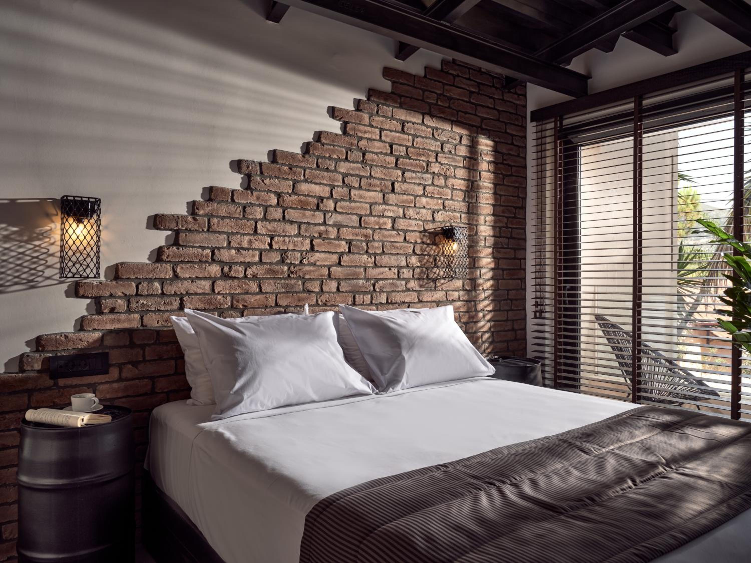 Executive Room with Landscape View - Photo 8