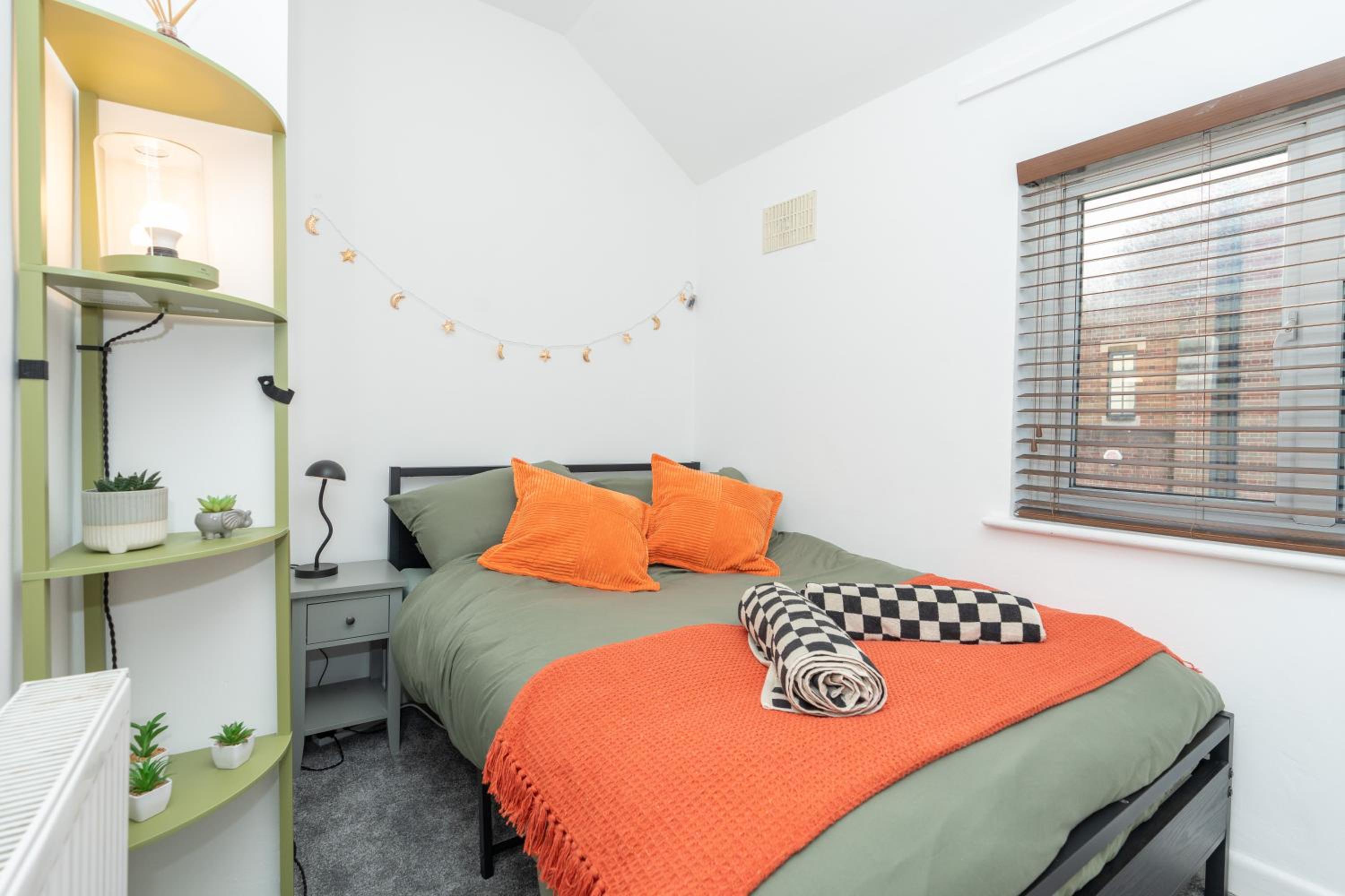 One-Bedroom House photo 1