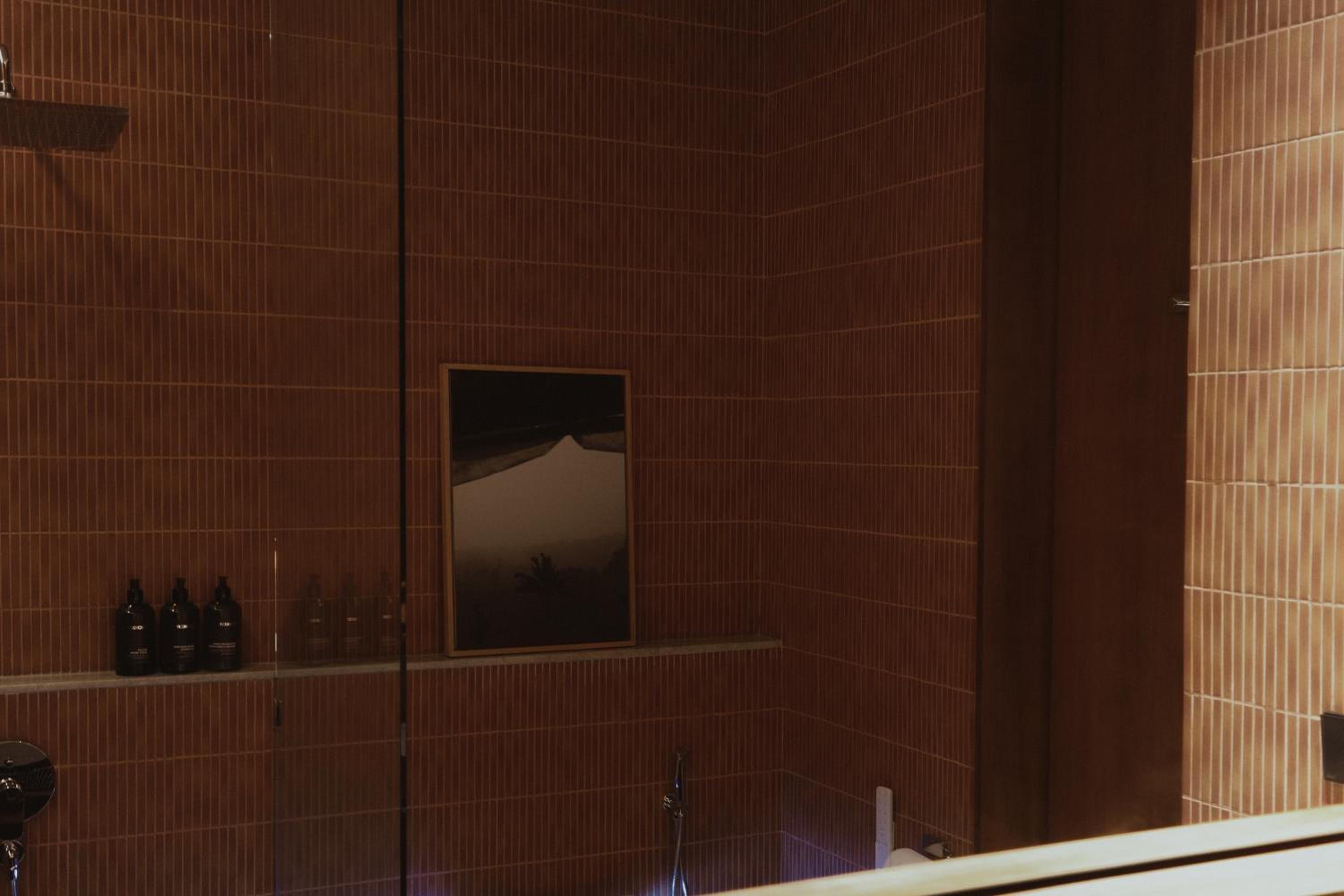 King Room with Balcony photo 2