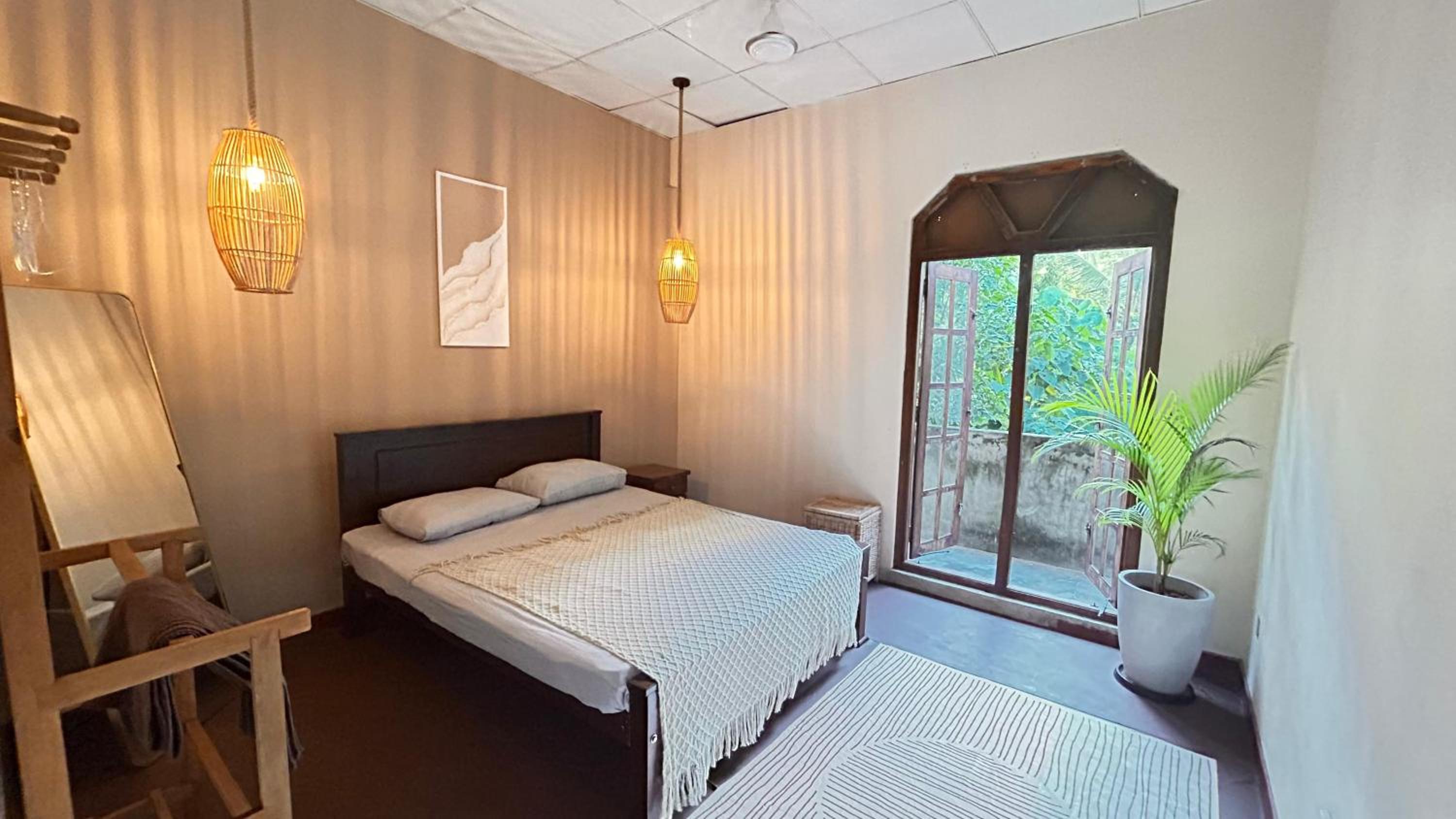 Double Room with Shared Bathroom photo 2