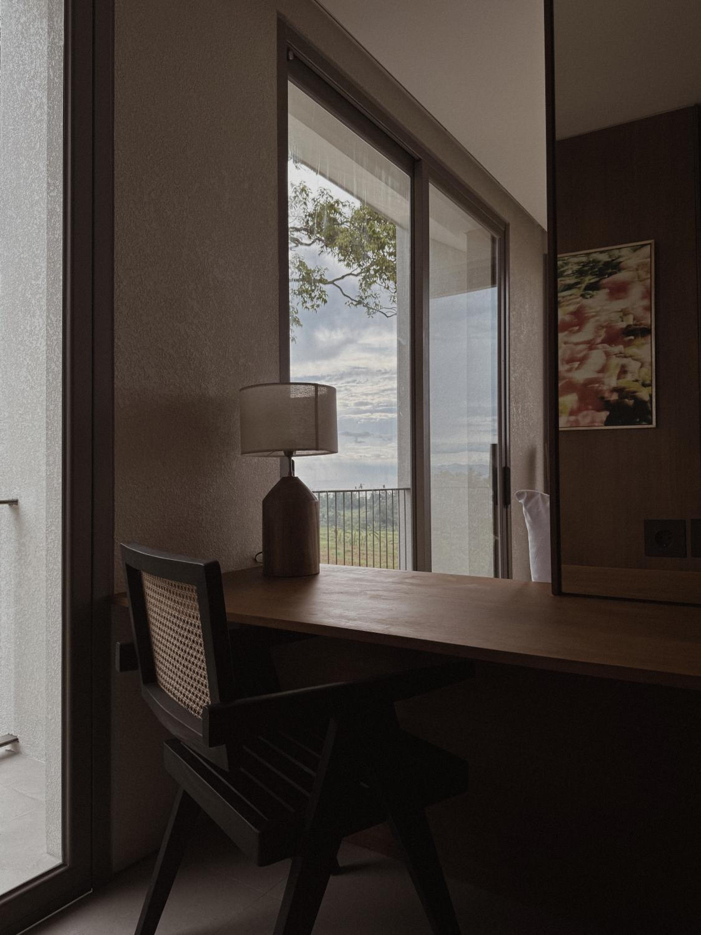 Suite with Sea View - Photo 8