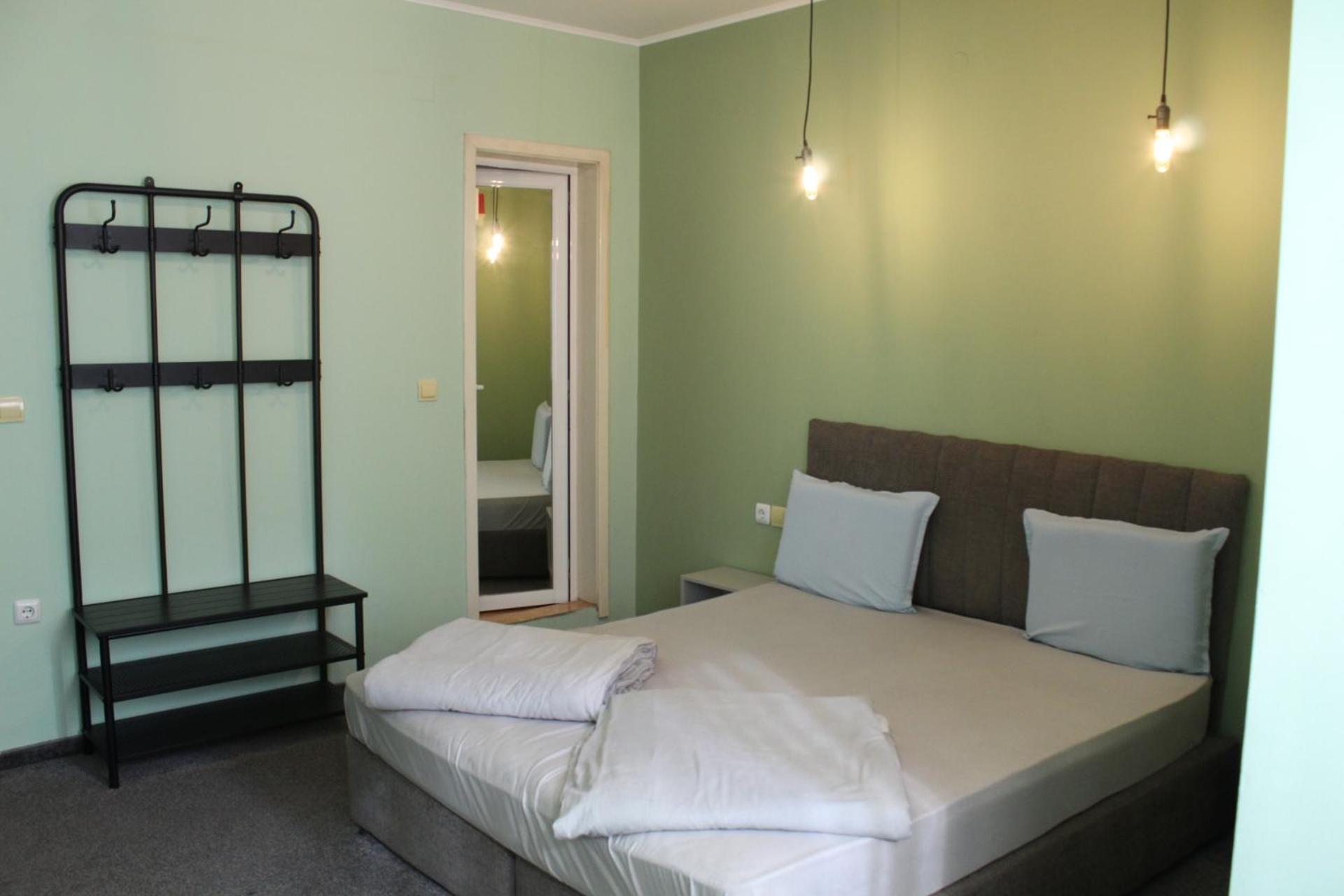 Double Room - Photo 4