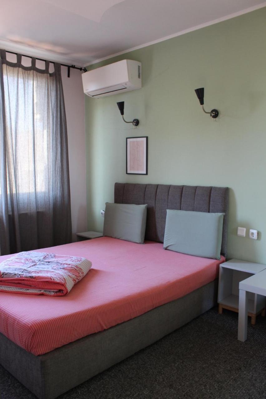 Double Room - Photo 6