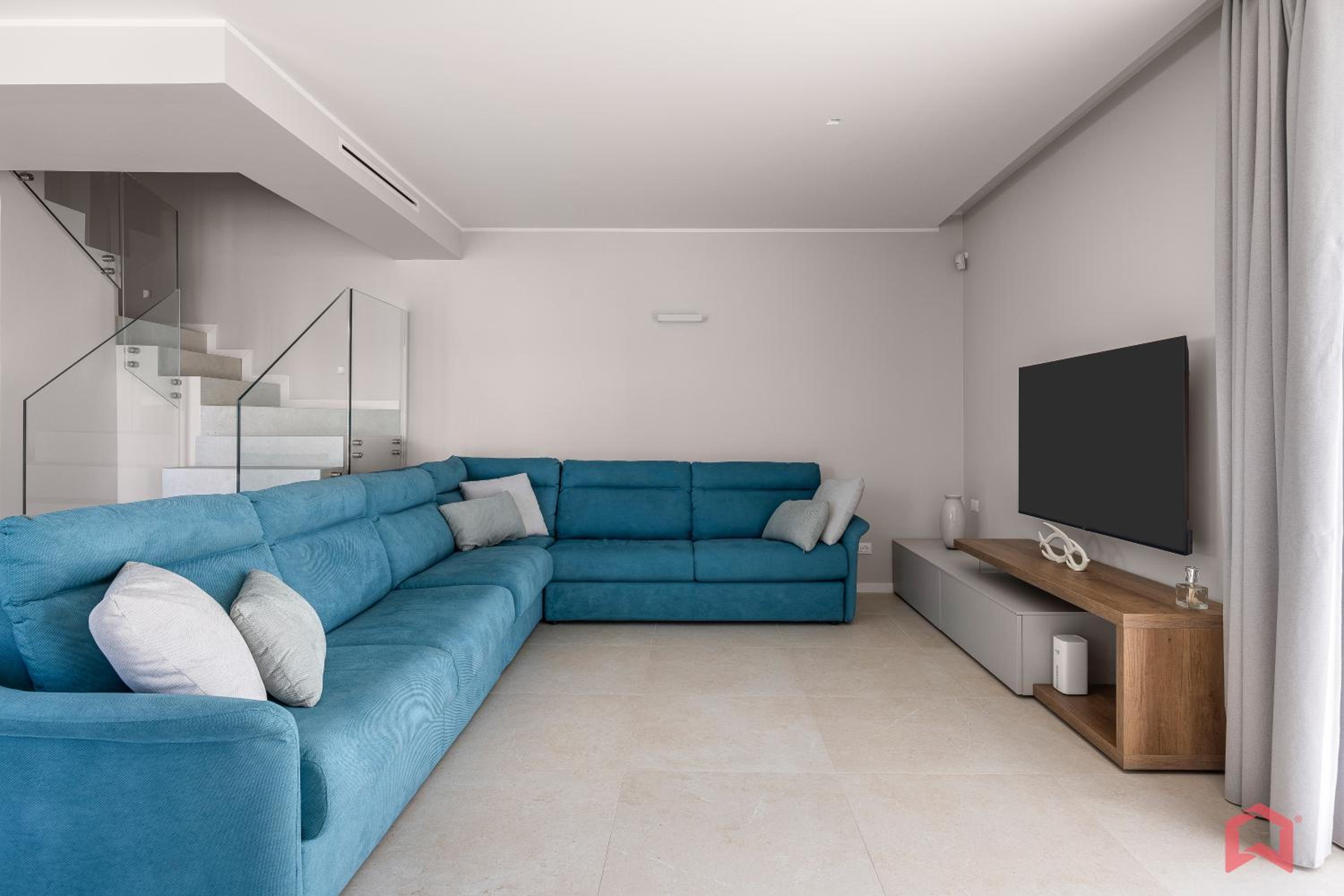 Three-Bedroom Villa photo 2