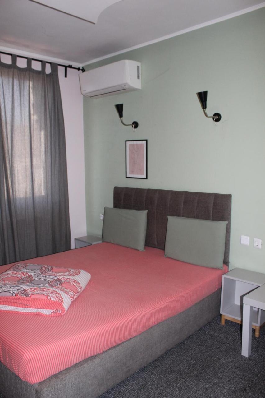 Double Room - Photo 5