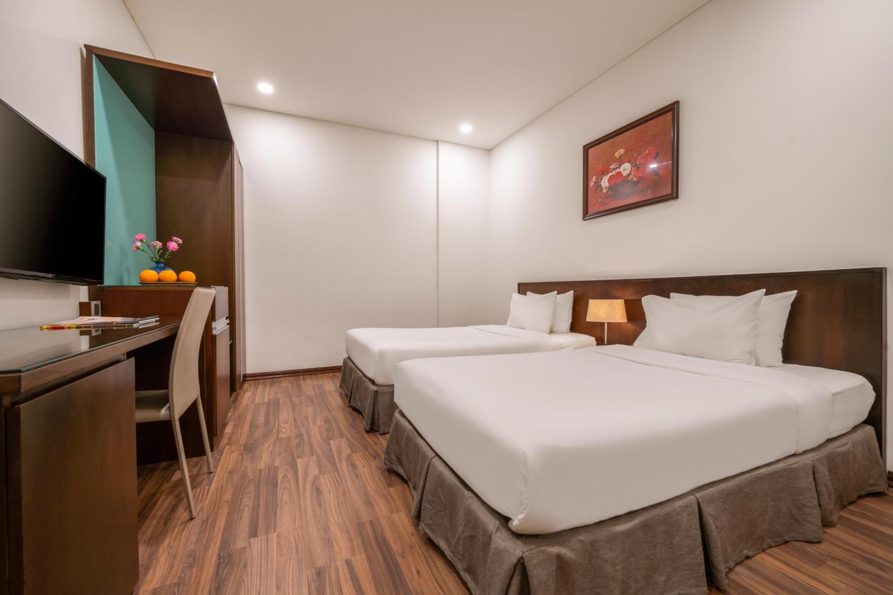 Standard Twin Room - No window  - Photo 3