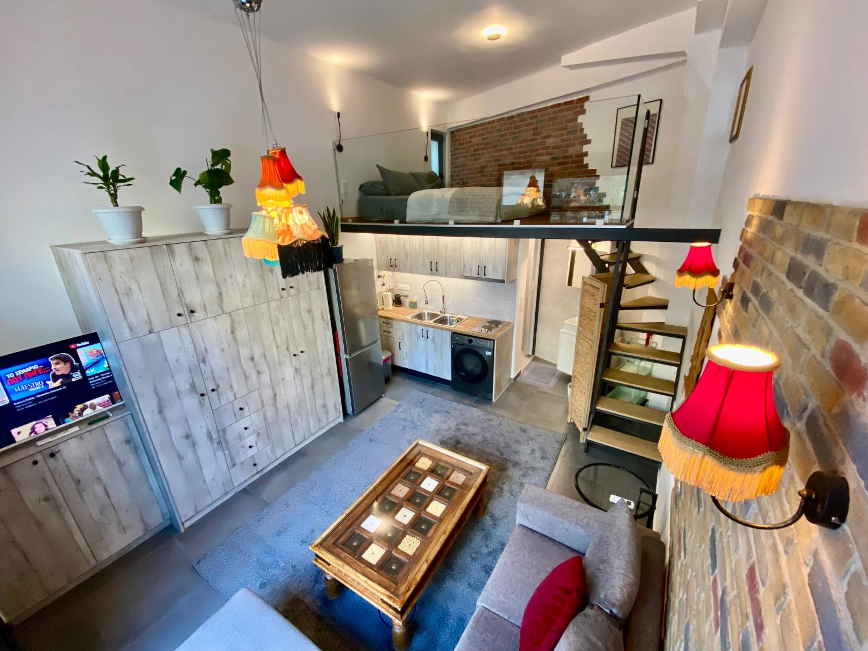 One-Bedroom Apartment