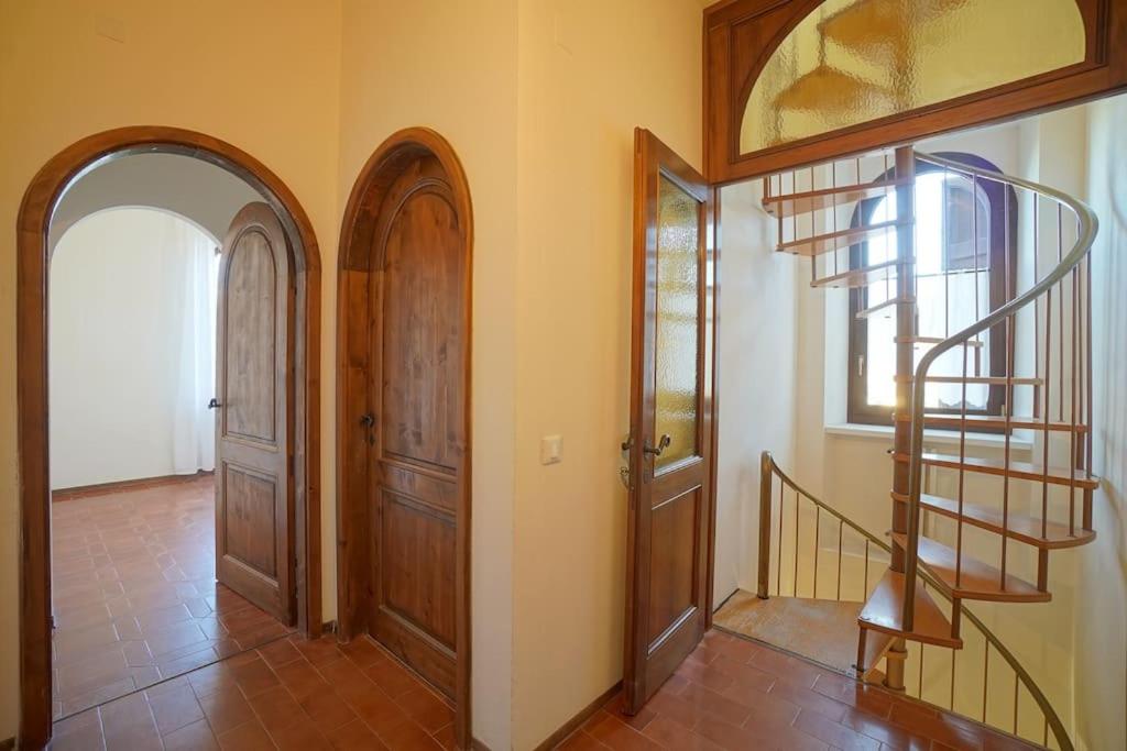 Villa photo 1