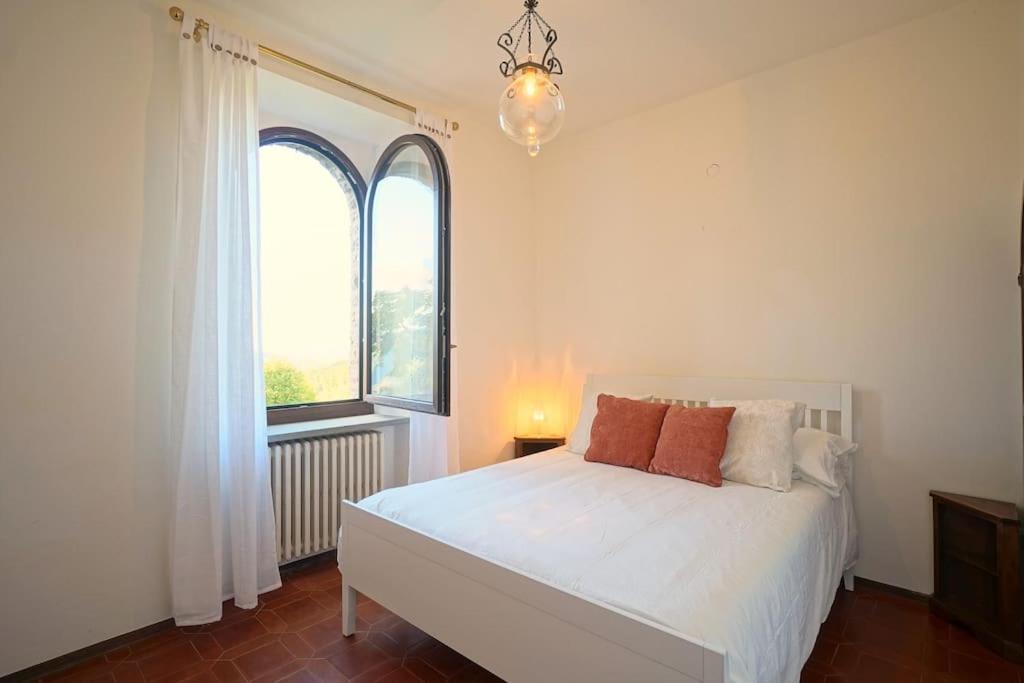 Villa photo 2