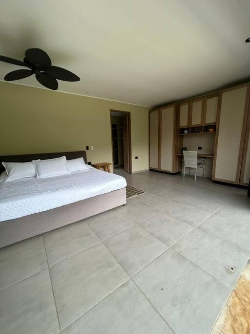 Villa photo 3