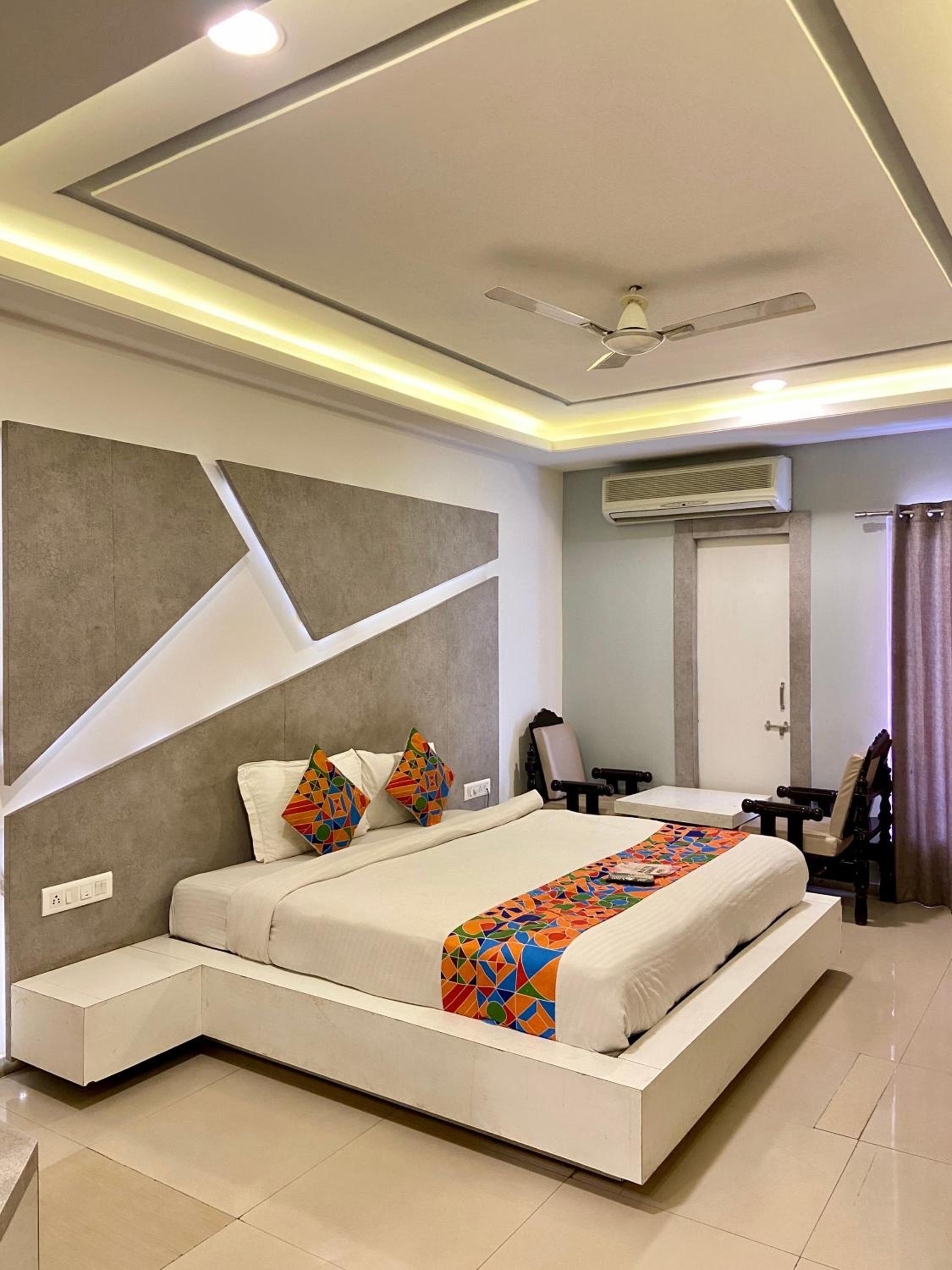 King Room with Balcony
