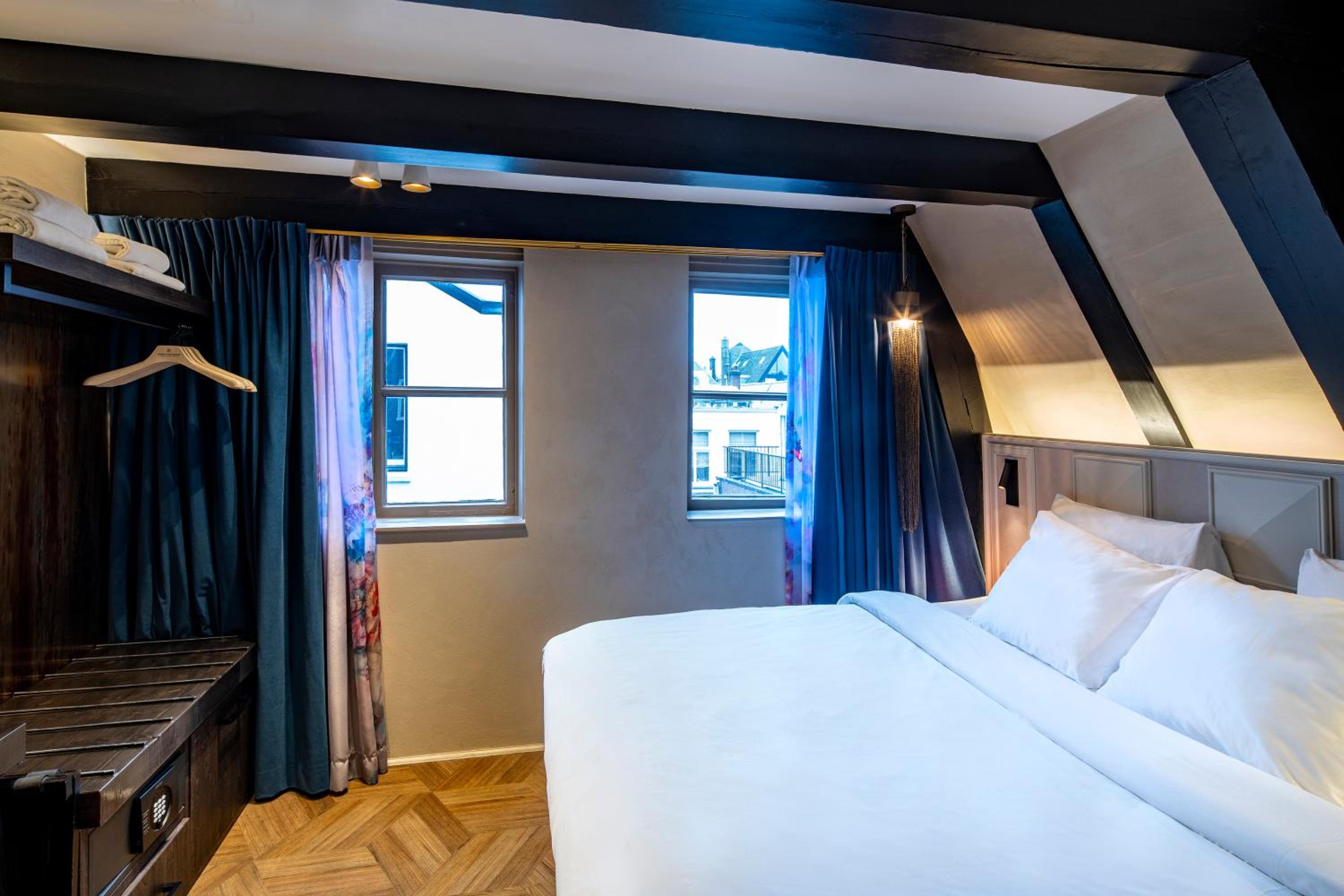 Standard Double Room photo 2