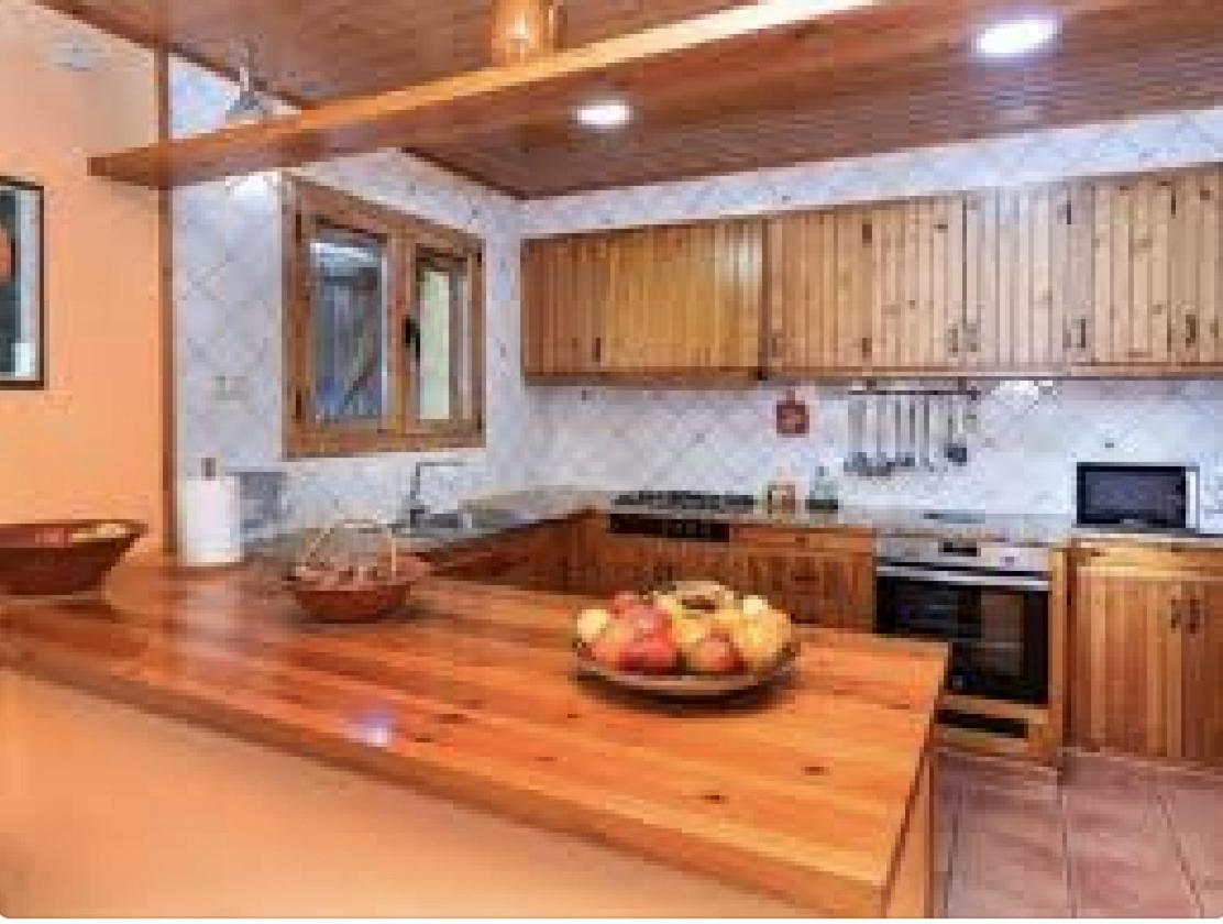 Casa de cuatro habitaciones