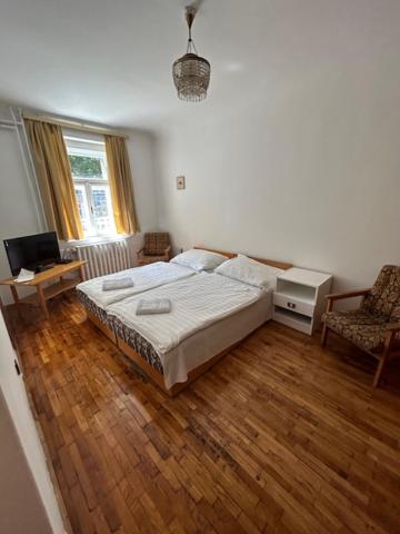 Double or Twin Room photo 1