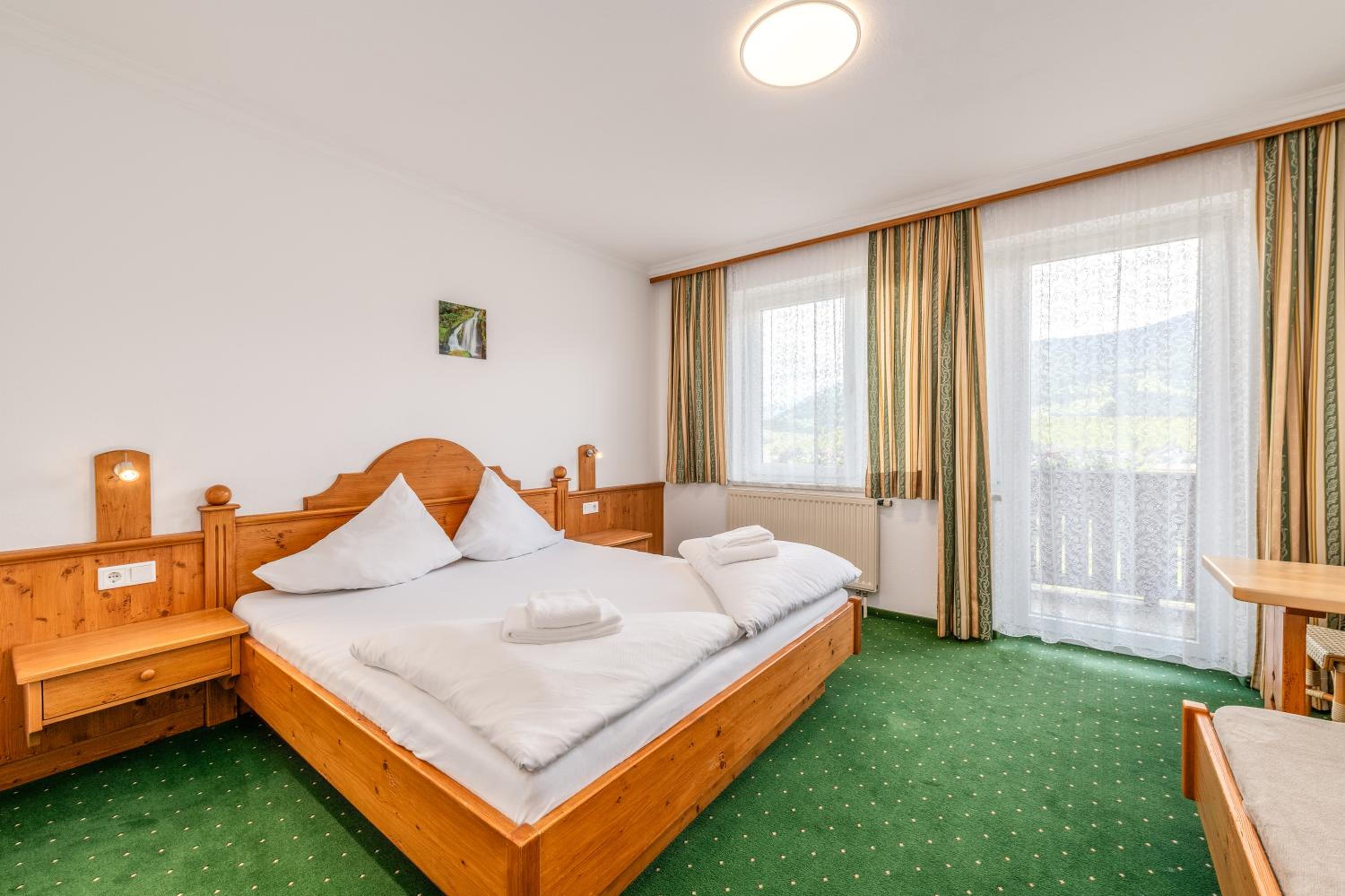 Budget Triple Room