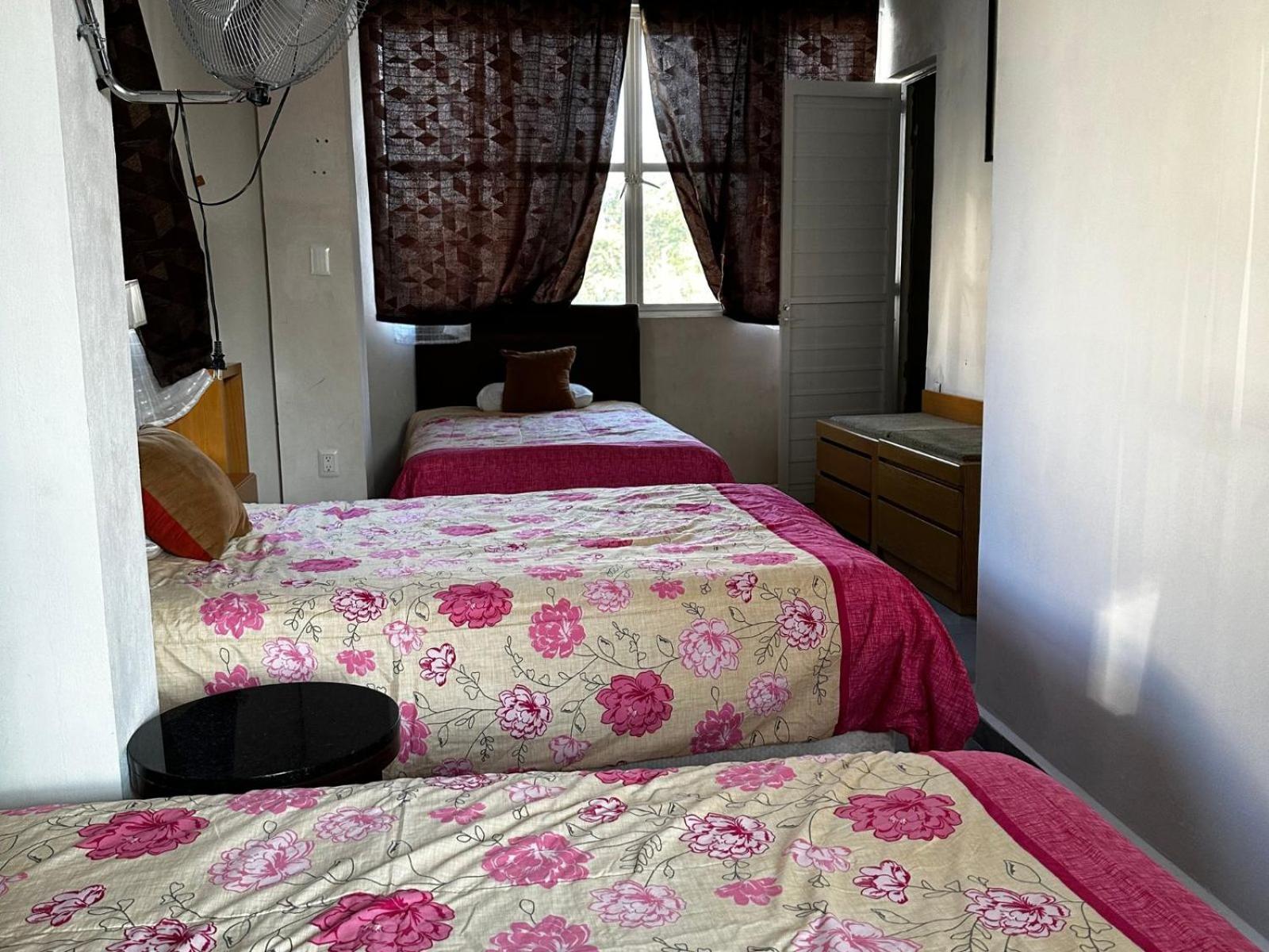 Quadruple Room with Bathroom photo 1