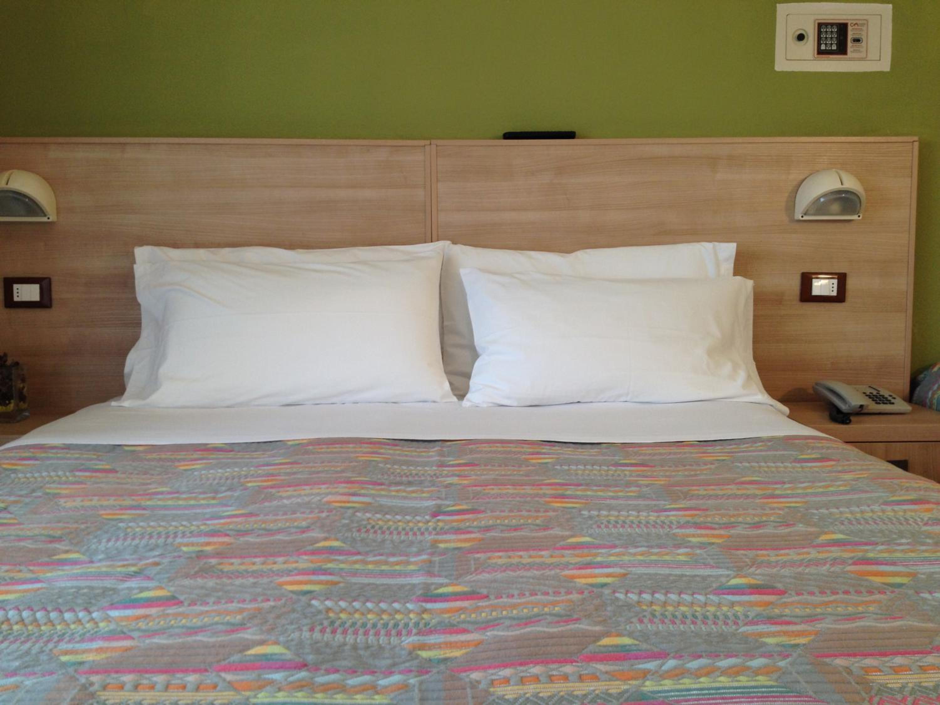Double or Twin Room - Photo 1