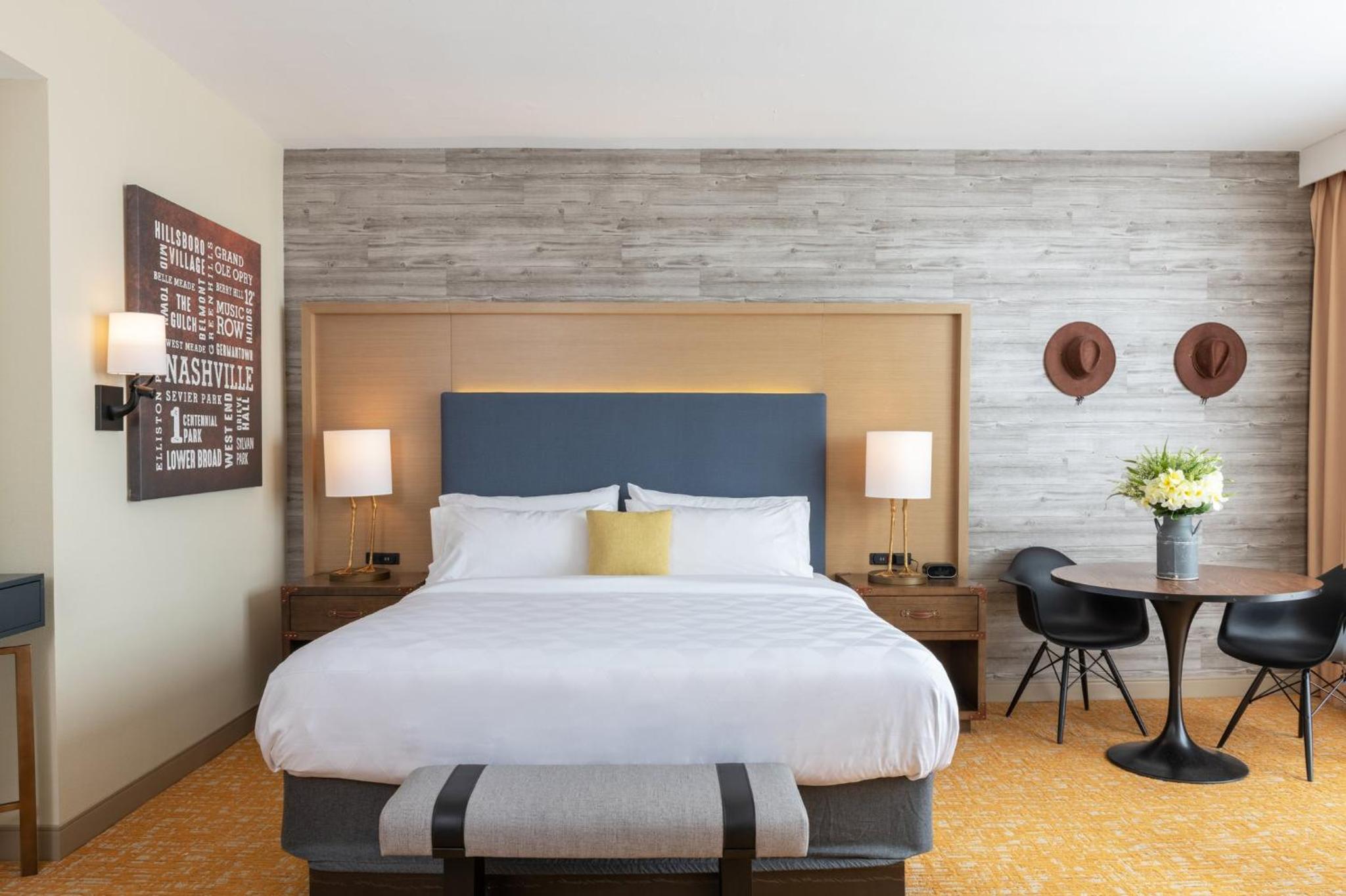 Premium King Room