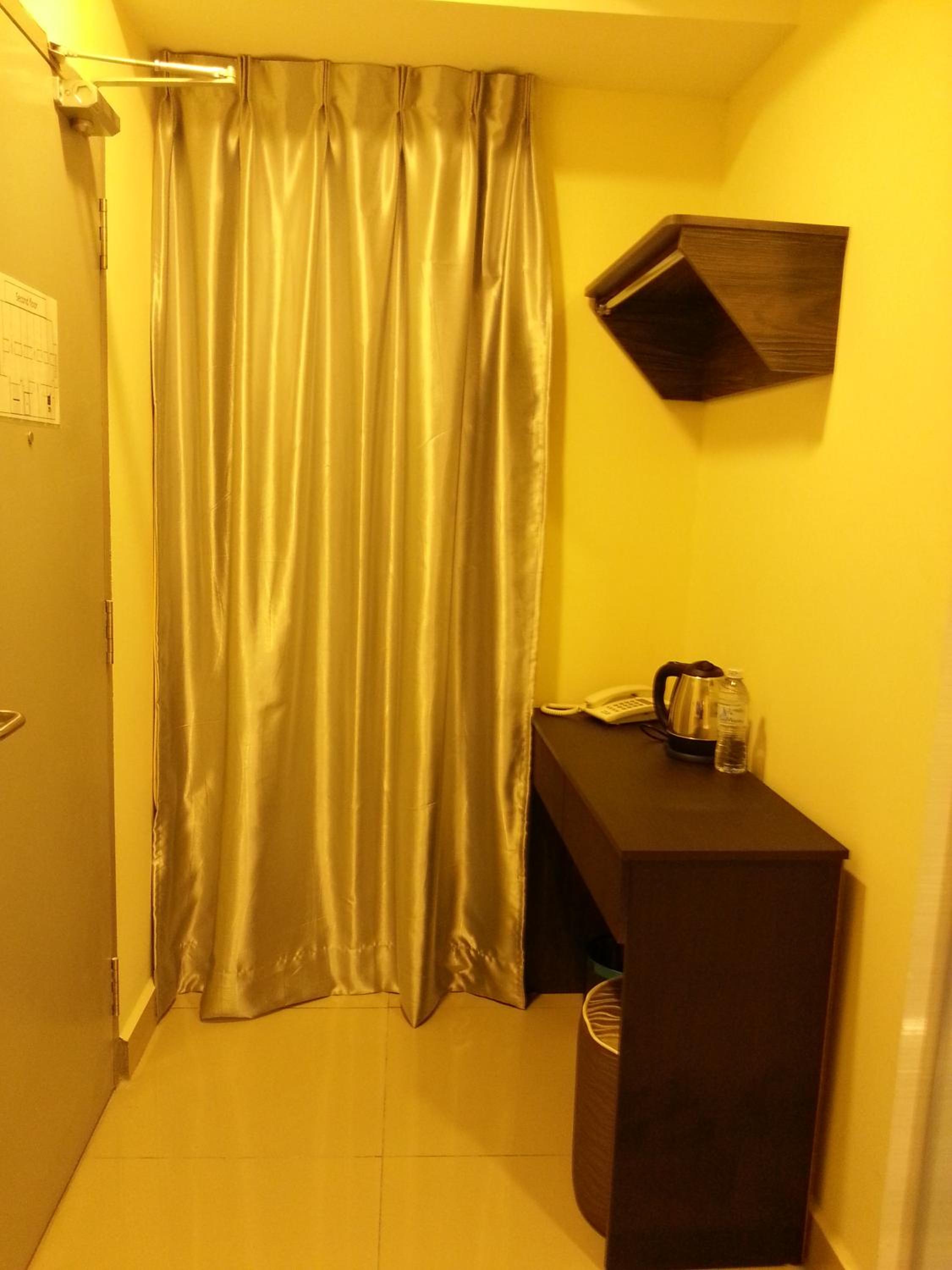  Deluxe Single Room With Window photo 2