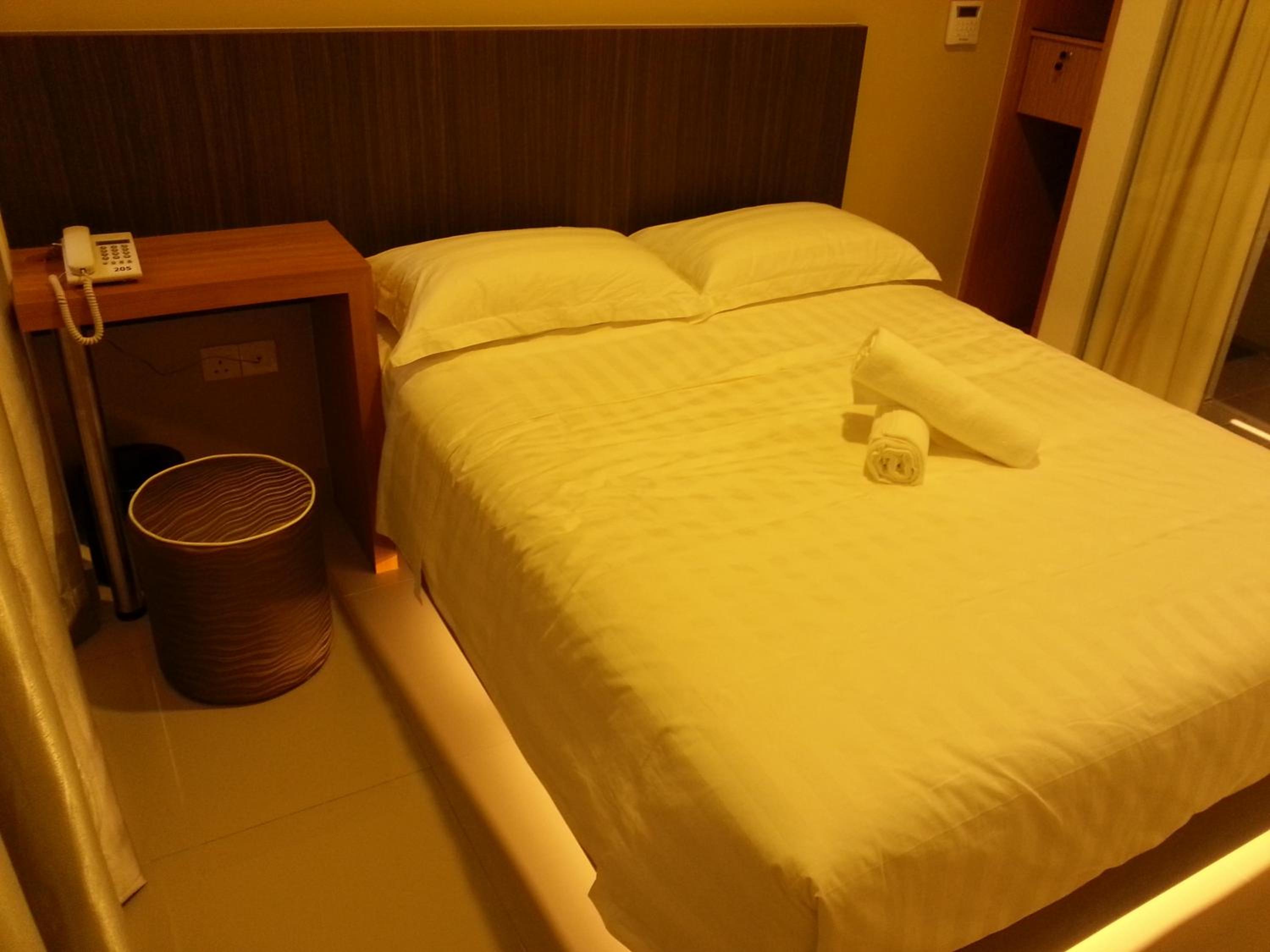Superior Double Room with Window photo 2