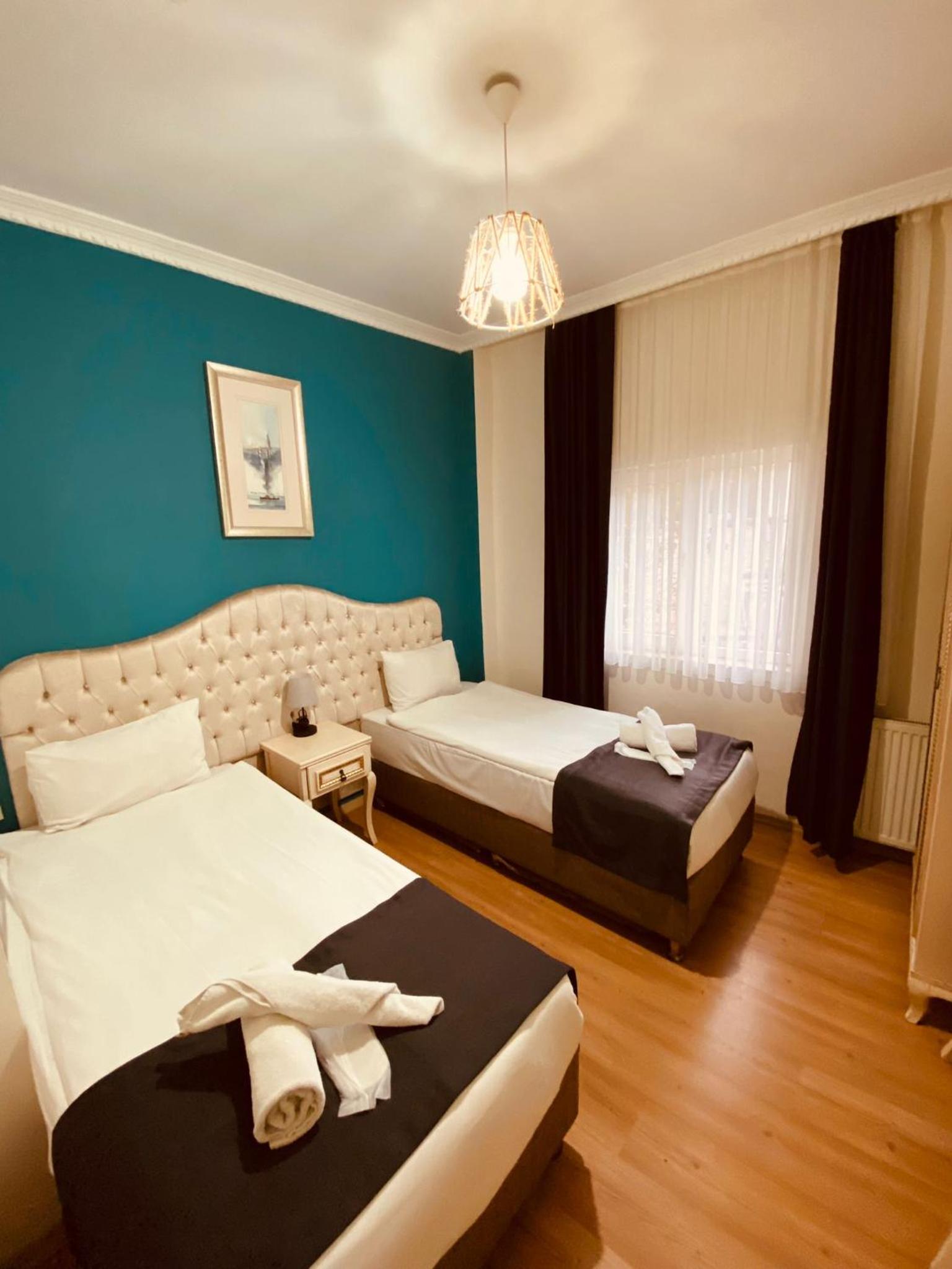 Standard Double or Twin Room photo 2