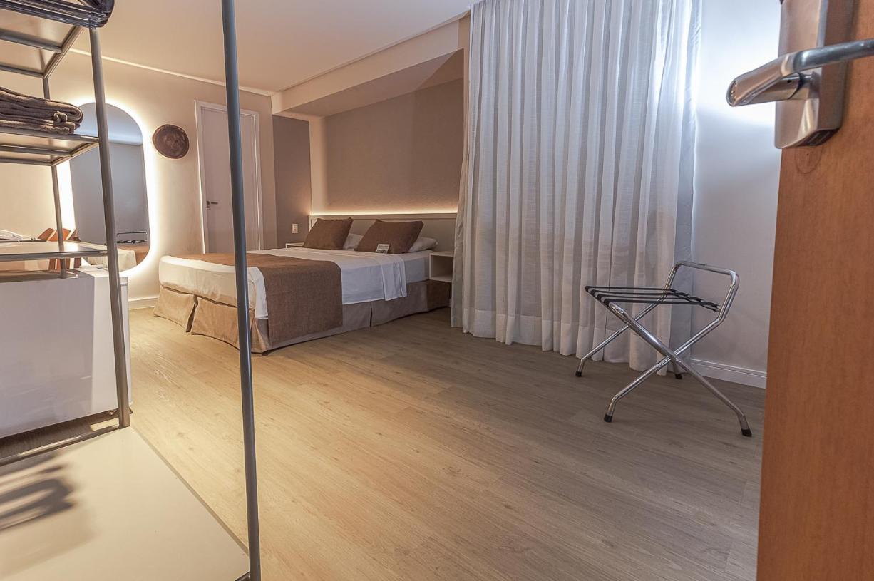 Standard Double or Twin Room photo 3