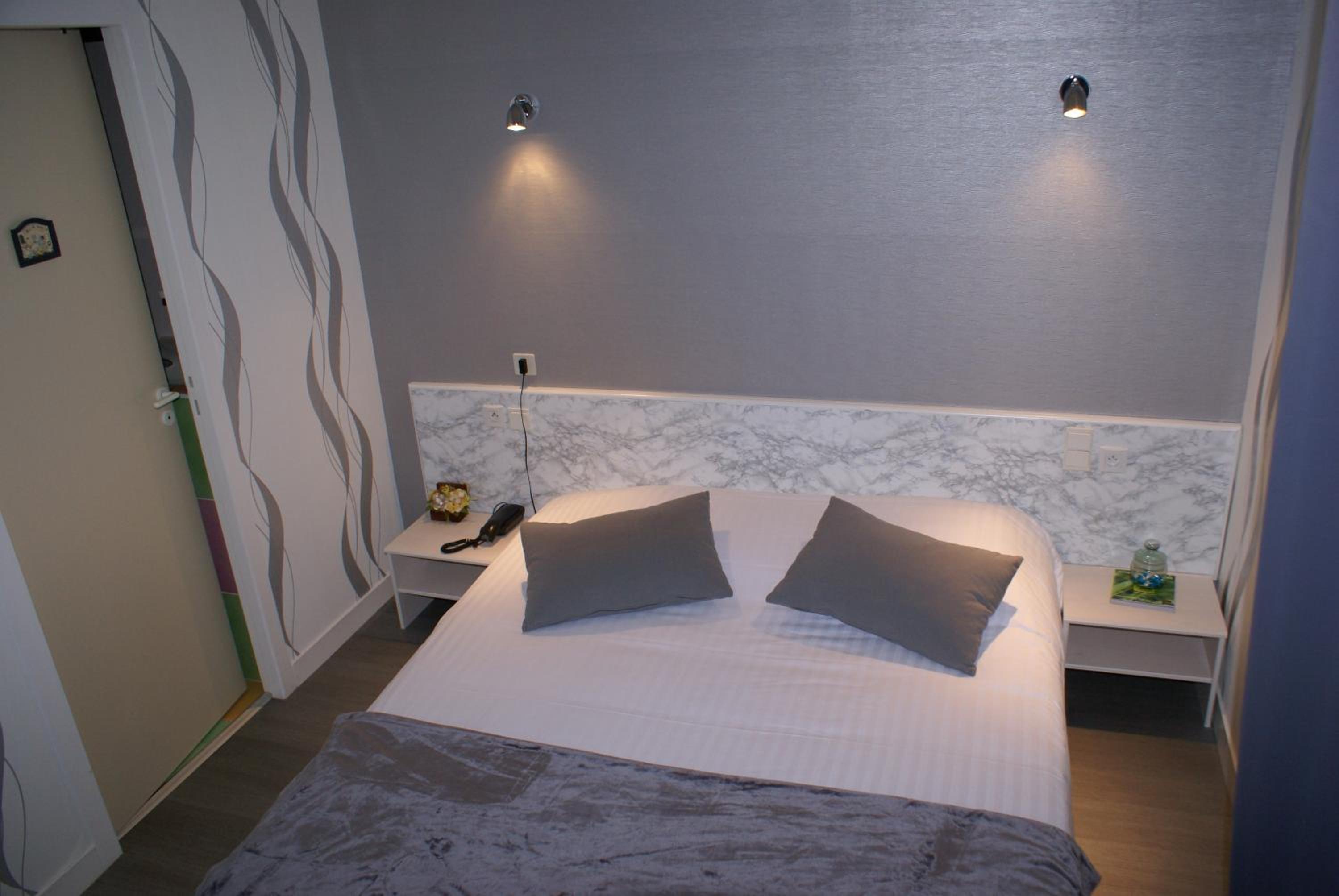 Standard Double Room photo 1