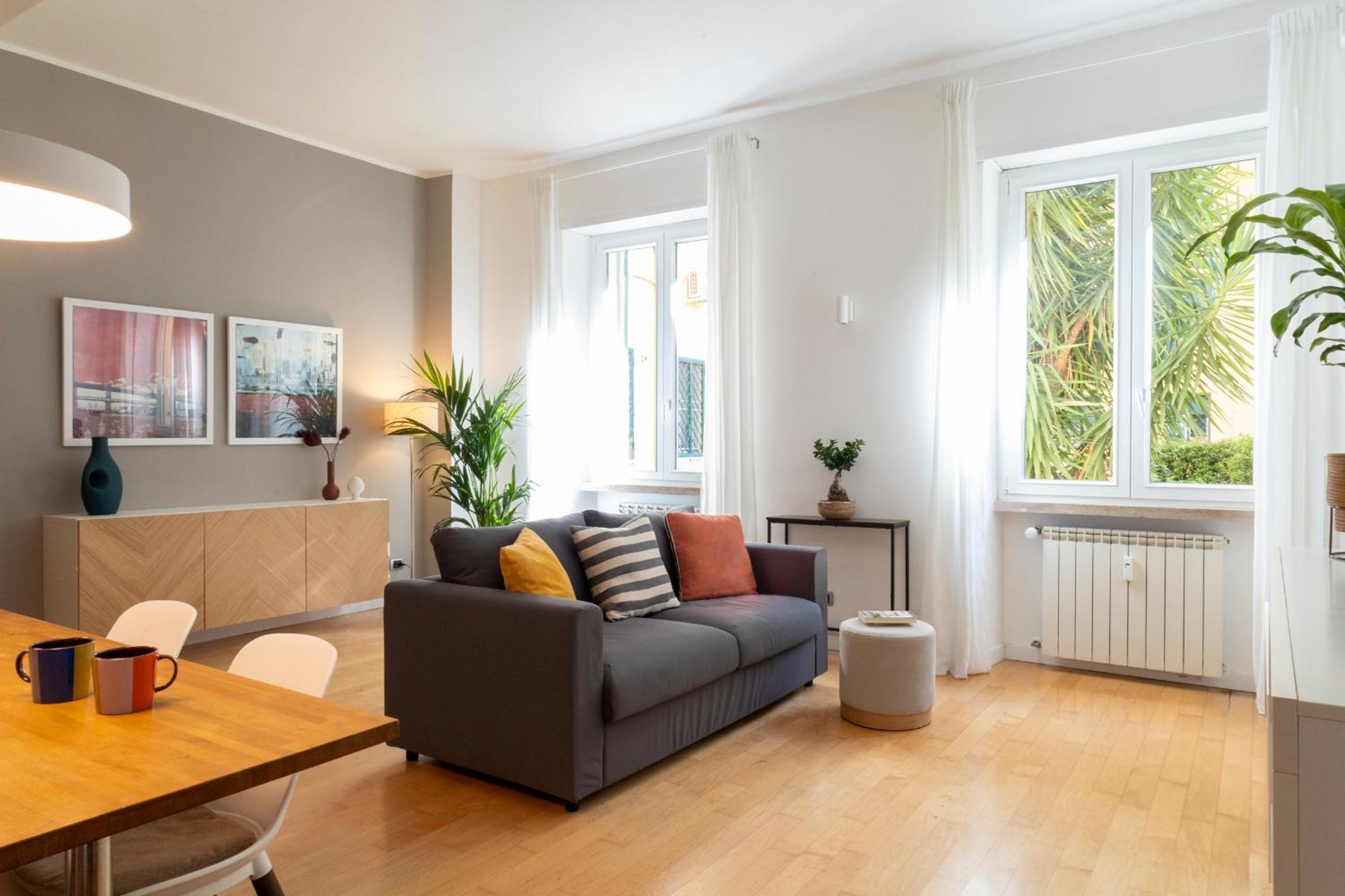 One-Bedroom Apartment