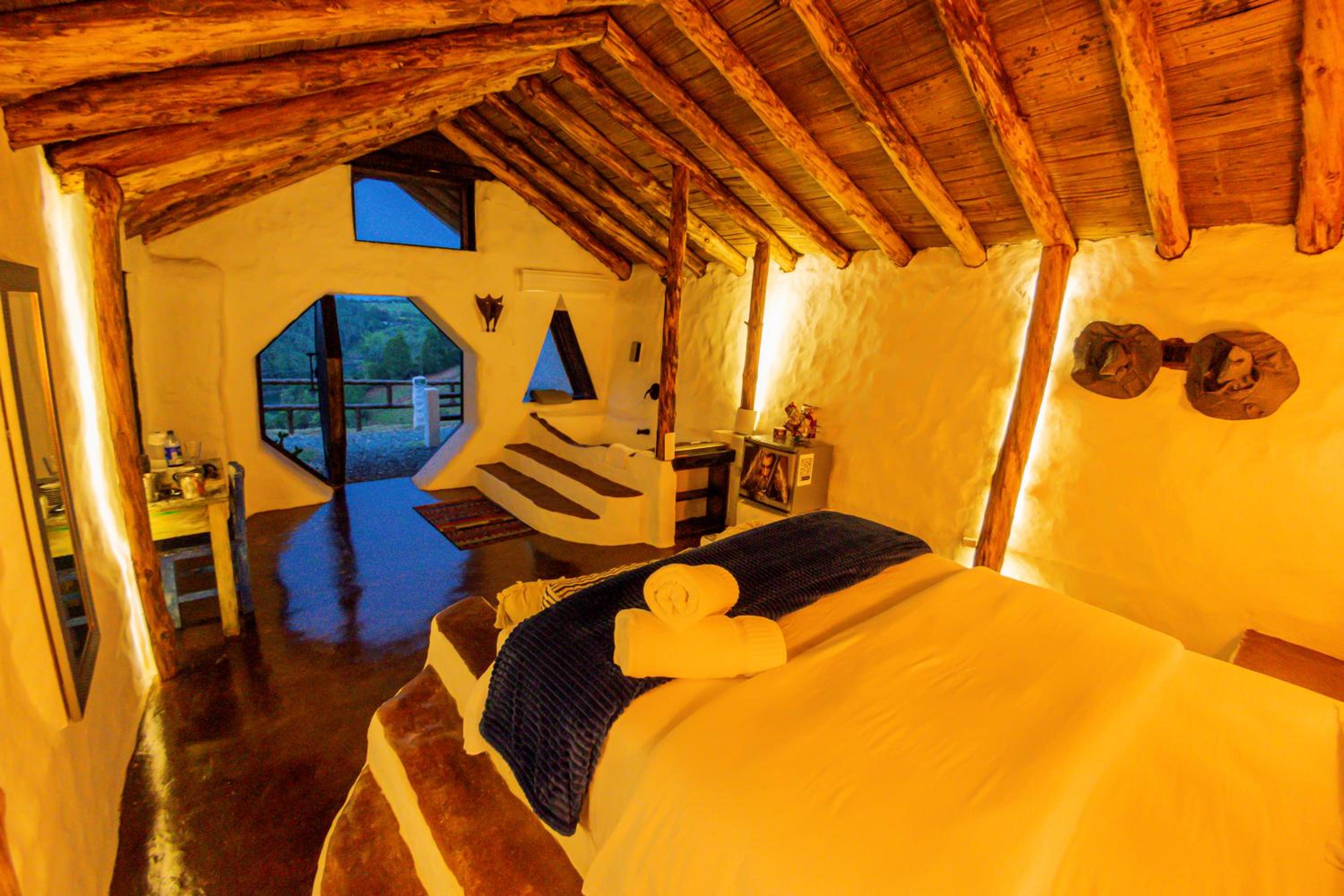 Junior Suite with Balcony photo 1