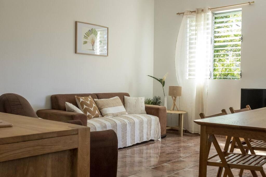 Three-Bedroom Apartment with View photo 1