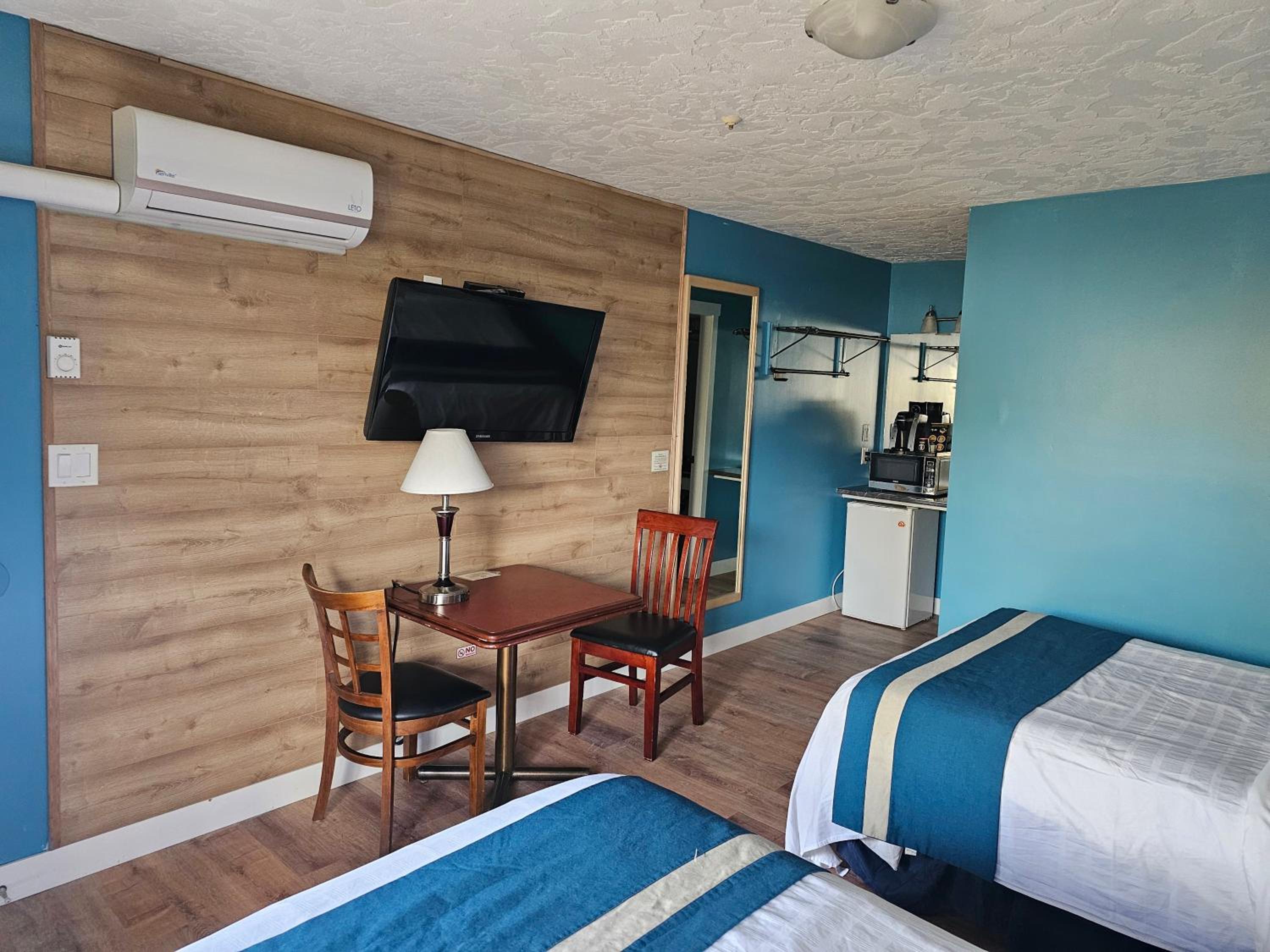 Deluxe Double or Twin Room photo 2