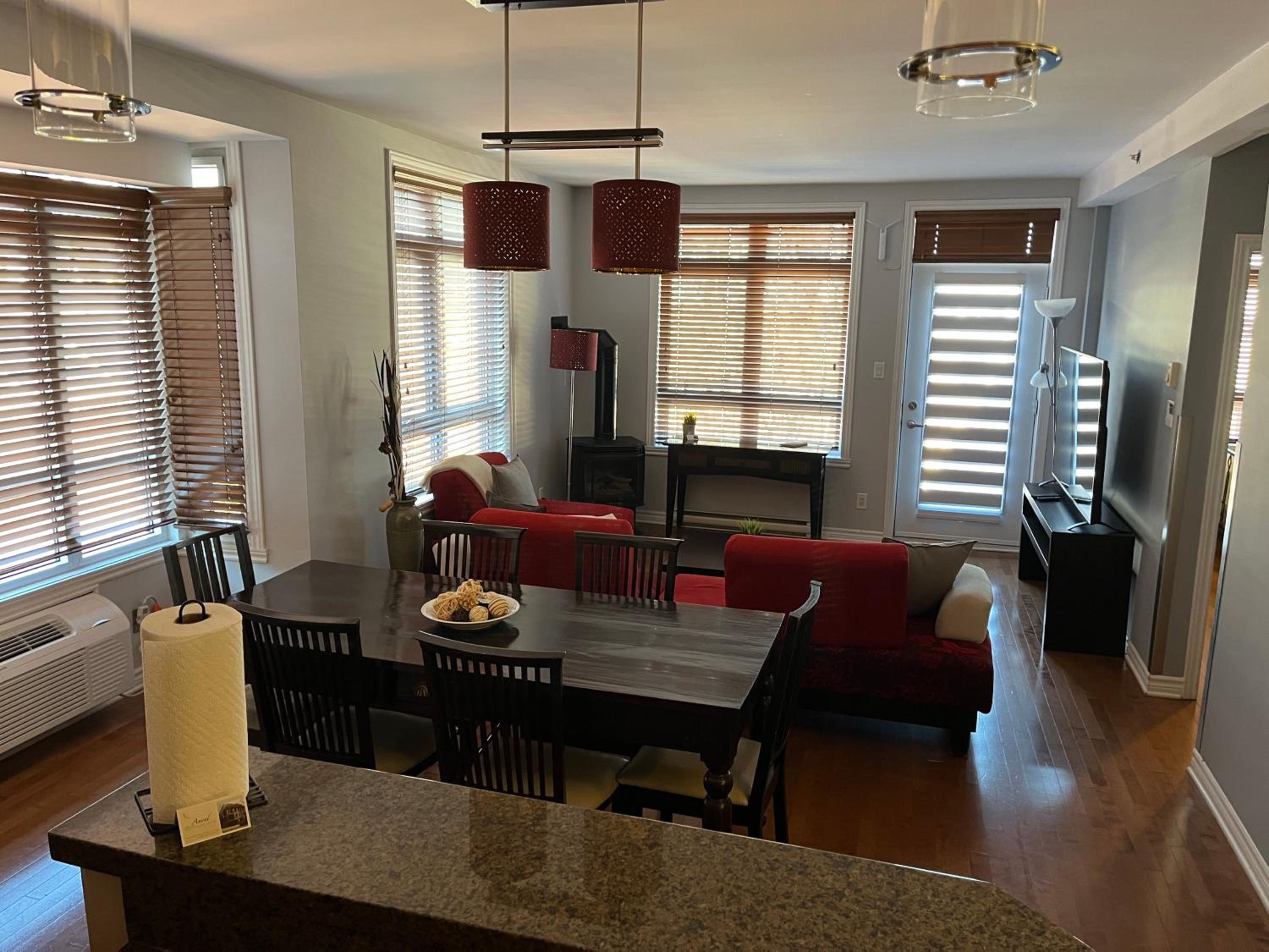Sunset Suite 403