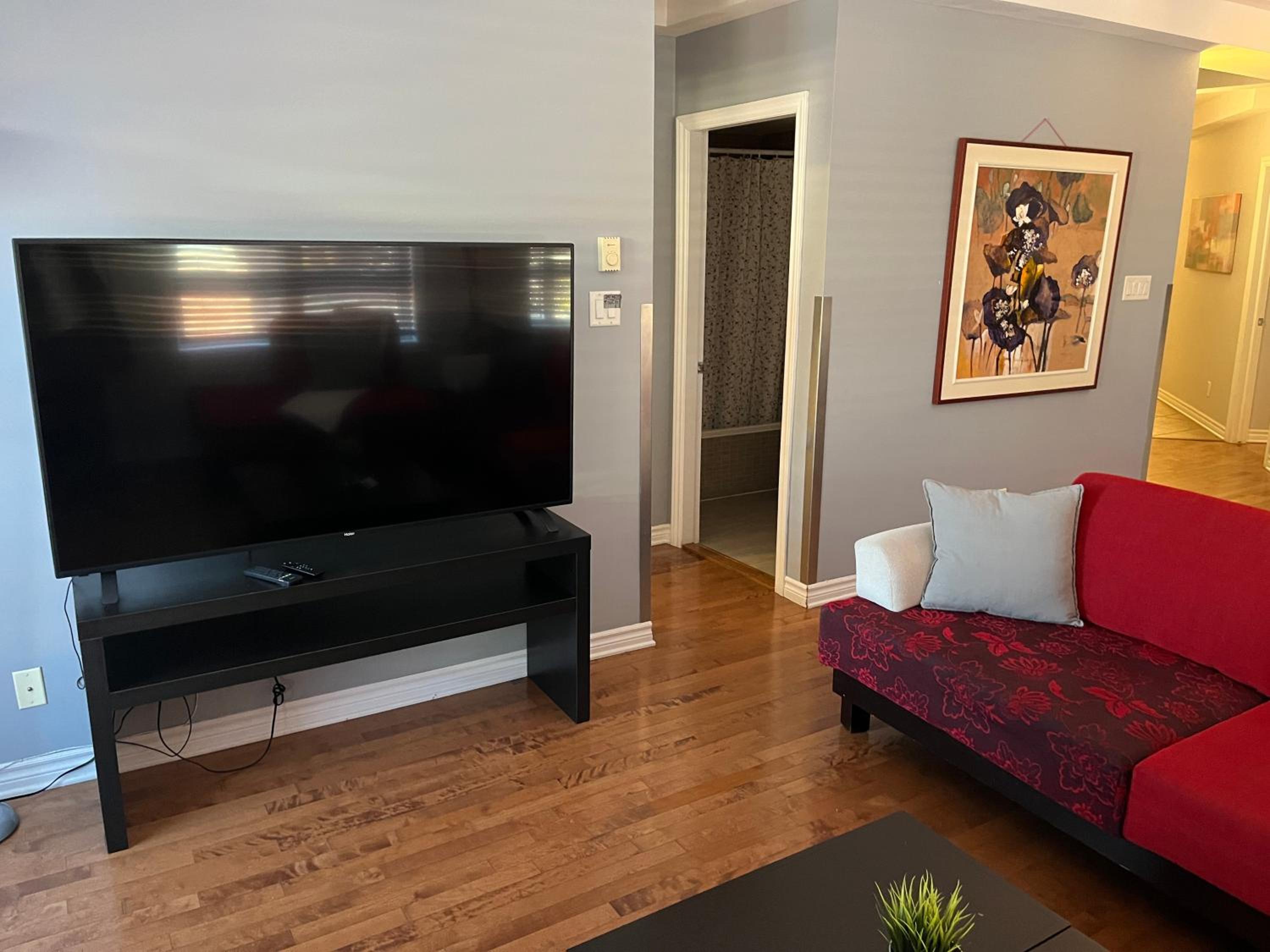 Sunset Suite 403