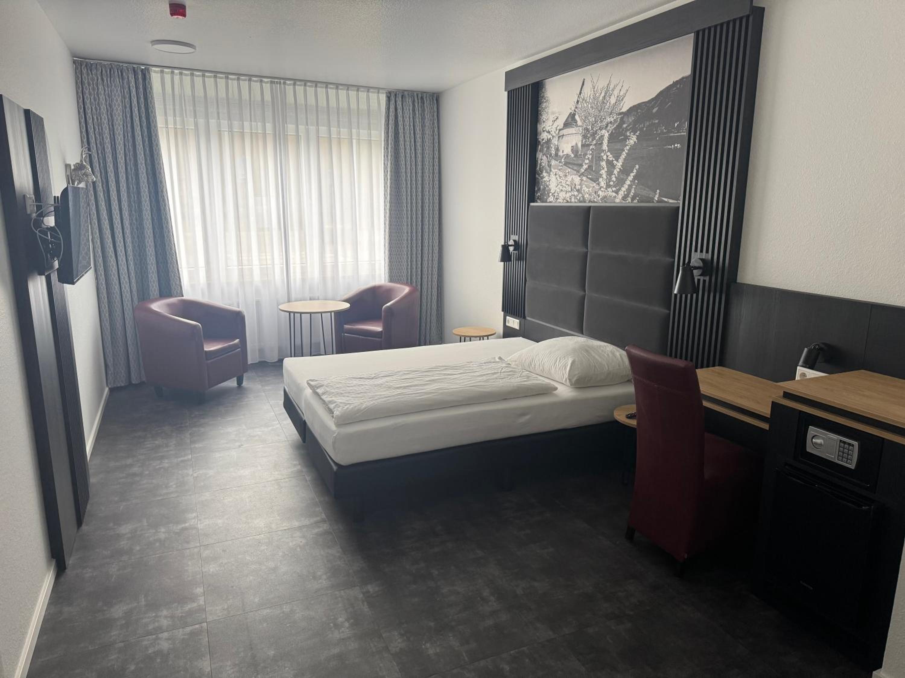 Deluxe Double Room photo 2