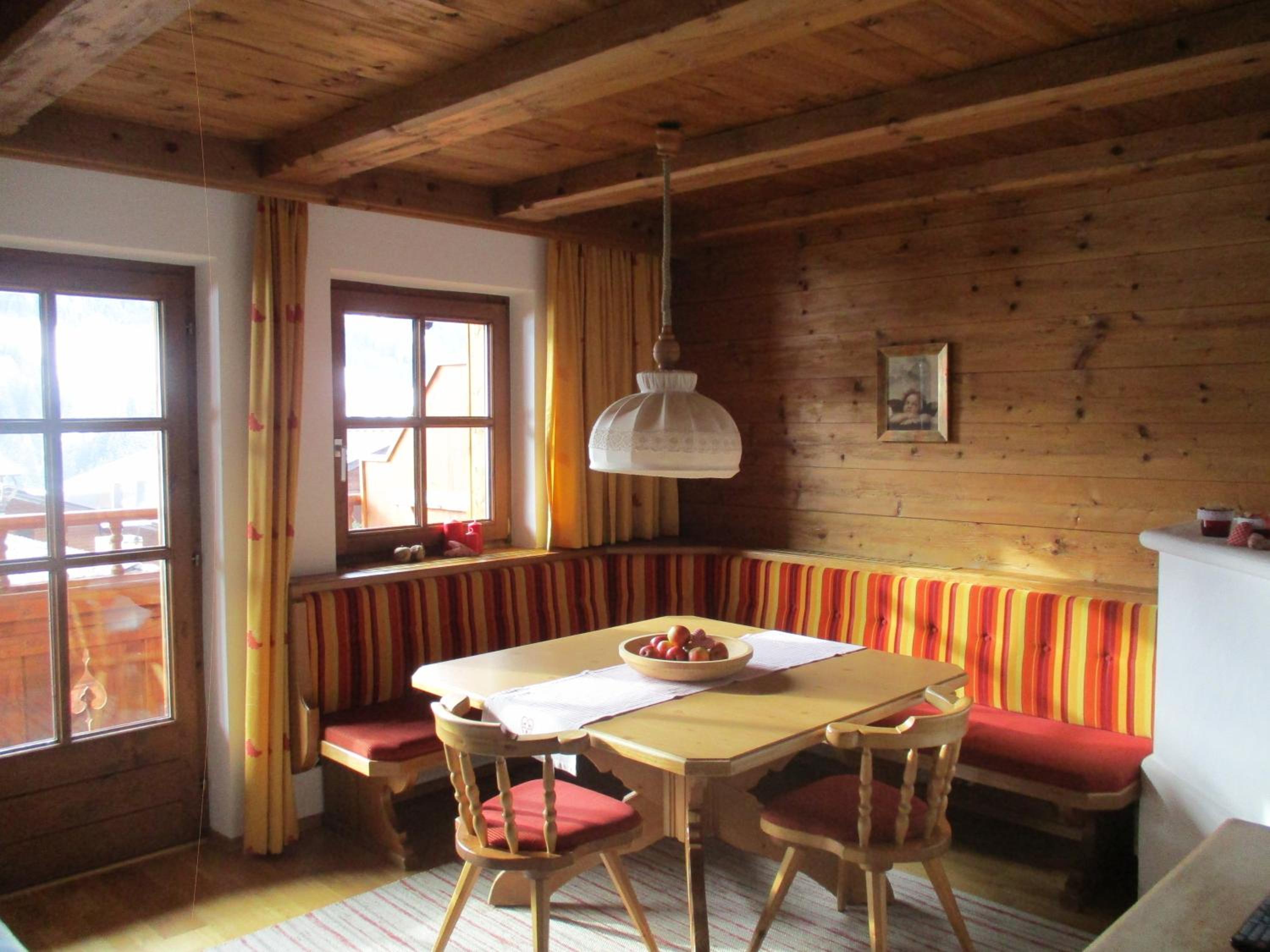 Deluxe Two-Bedroom Apartment (4 Adults) photo 2