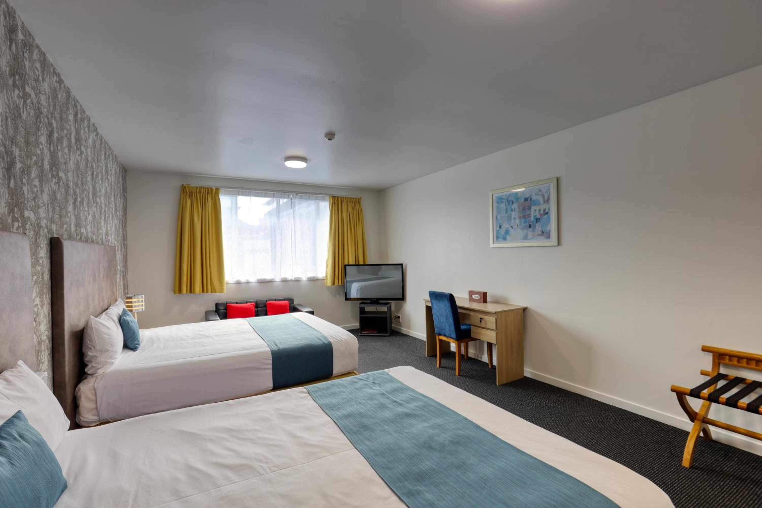 Studio Twin Room with Two Queen Beds