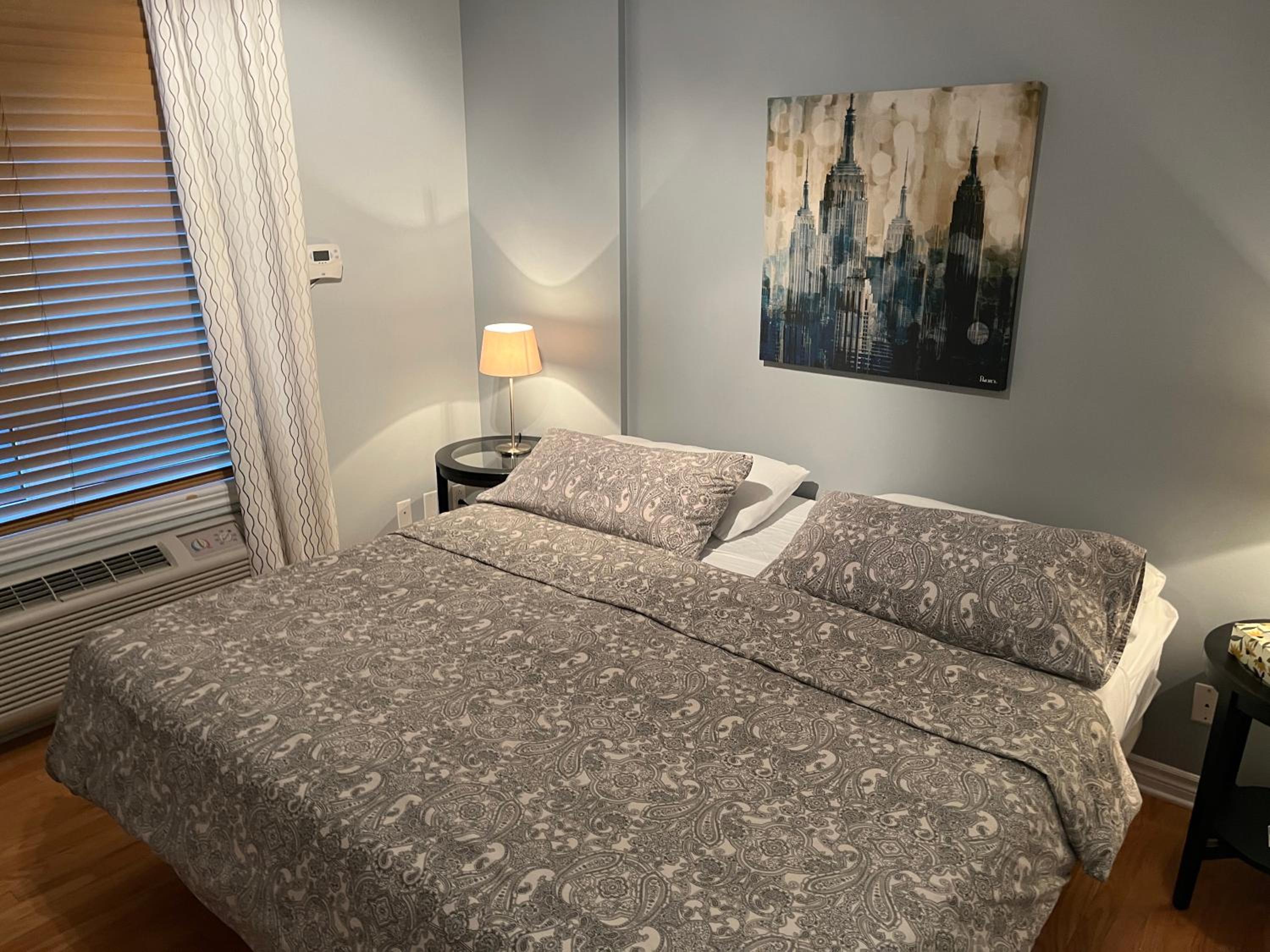 Professional Suite 202