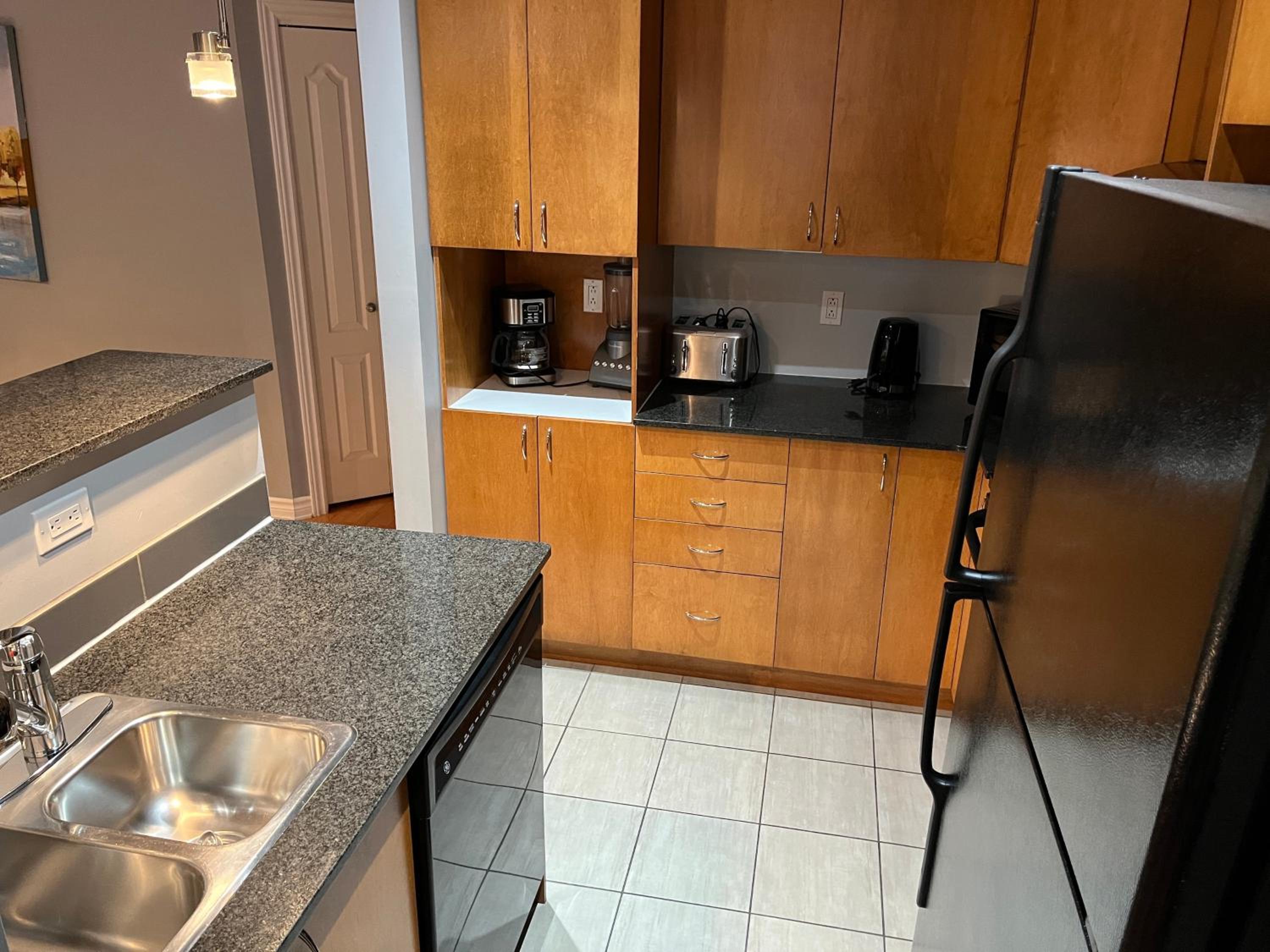 Professional Suite 202