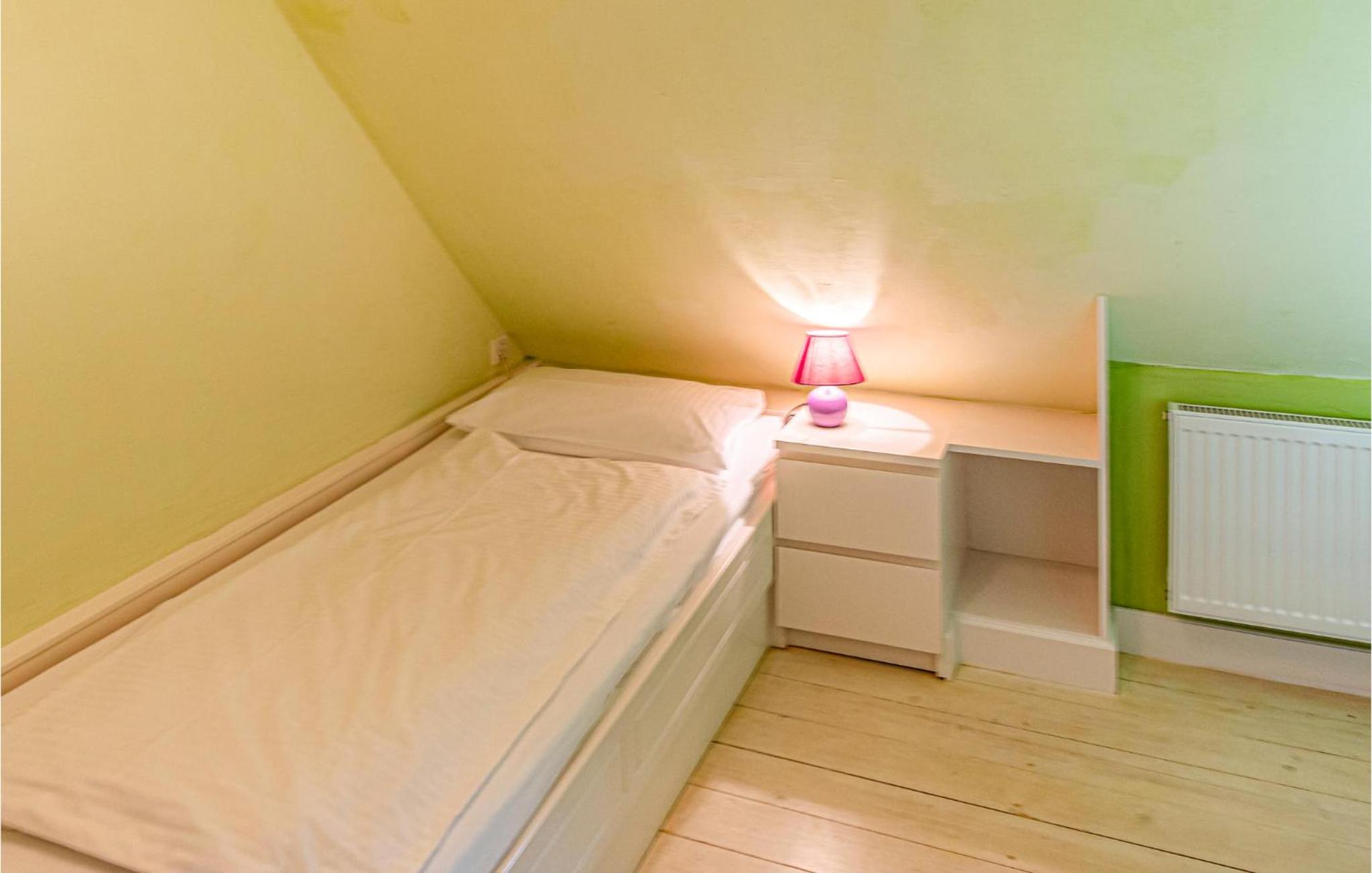 Two-Bedroom Holiday Home photo 3