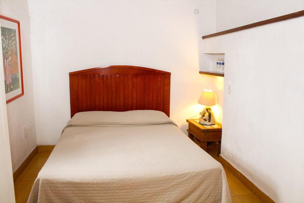 Small Double Room photo 1