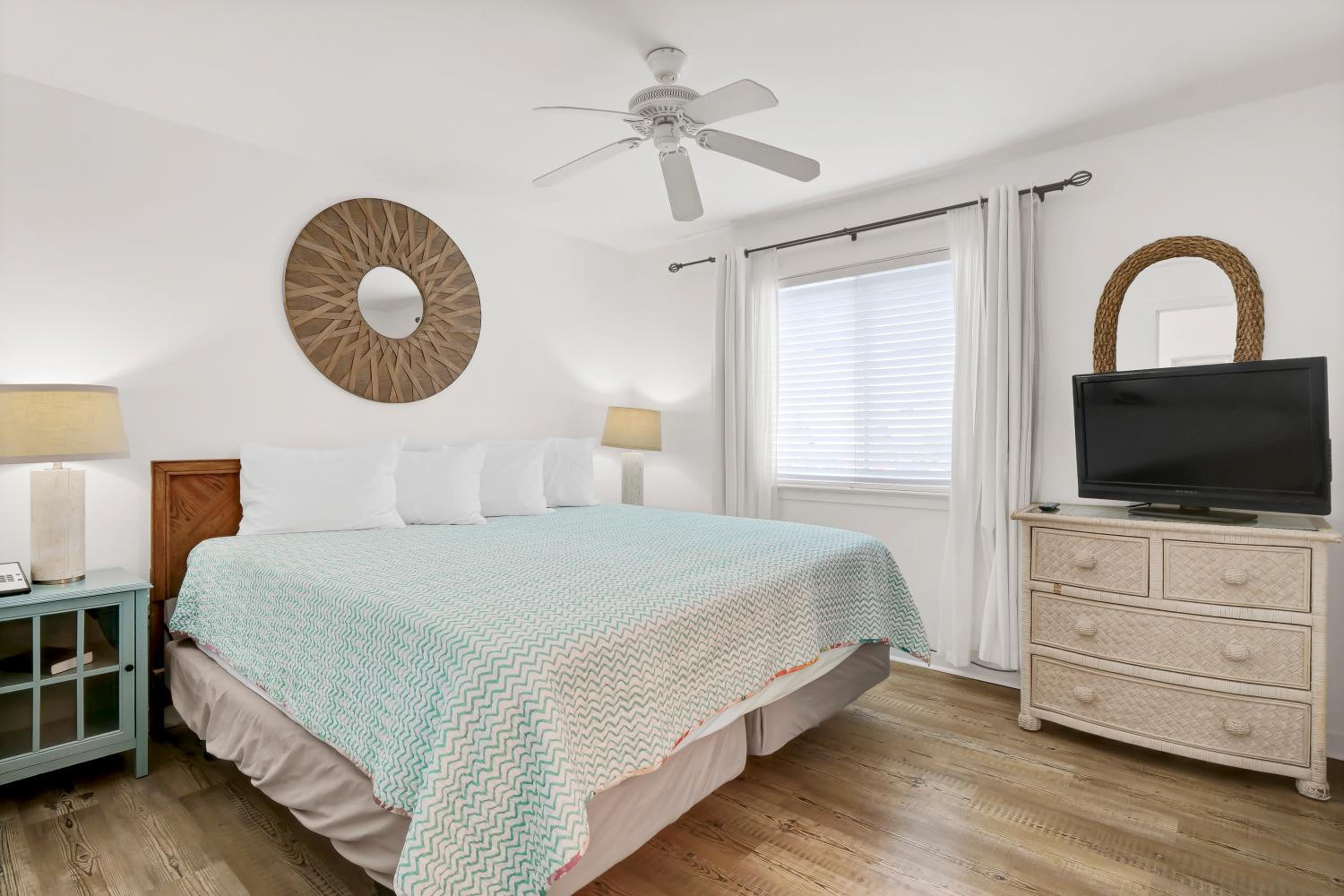 King Suite with Ocean View